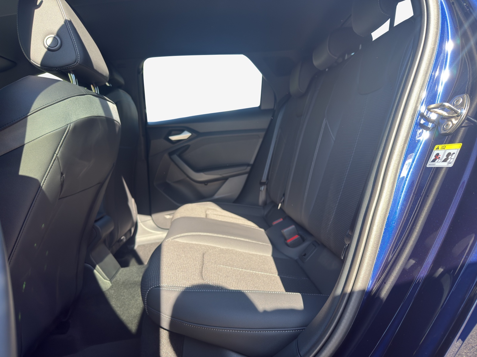 AUDI A1 Sportback 30 TFSI S Line Attraction S-tronic-image-11