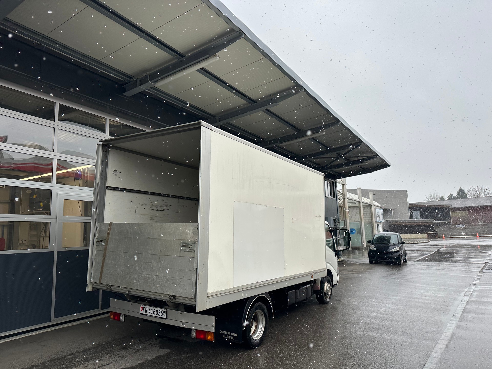 TOYOTA Dyna 150 MWB-image-3