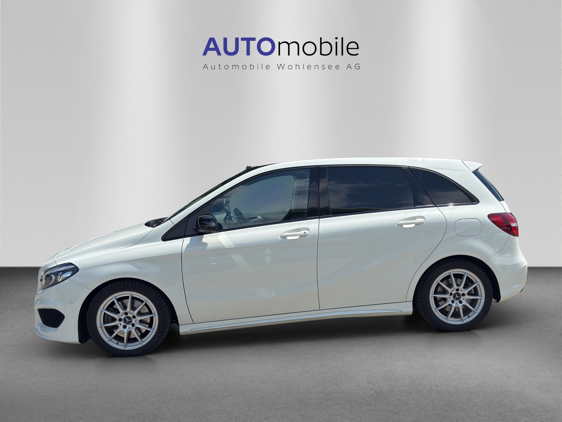 MERCEDES-BENZ B 250 AMG Line 4Matic 7G-DCT-image-0