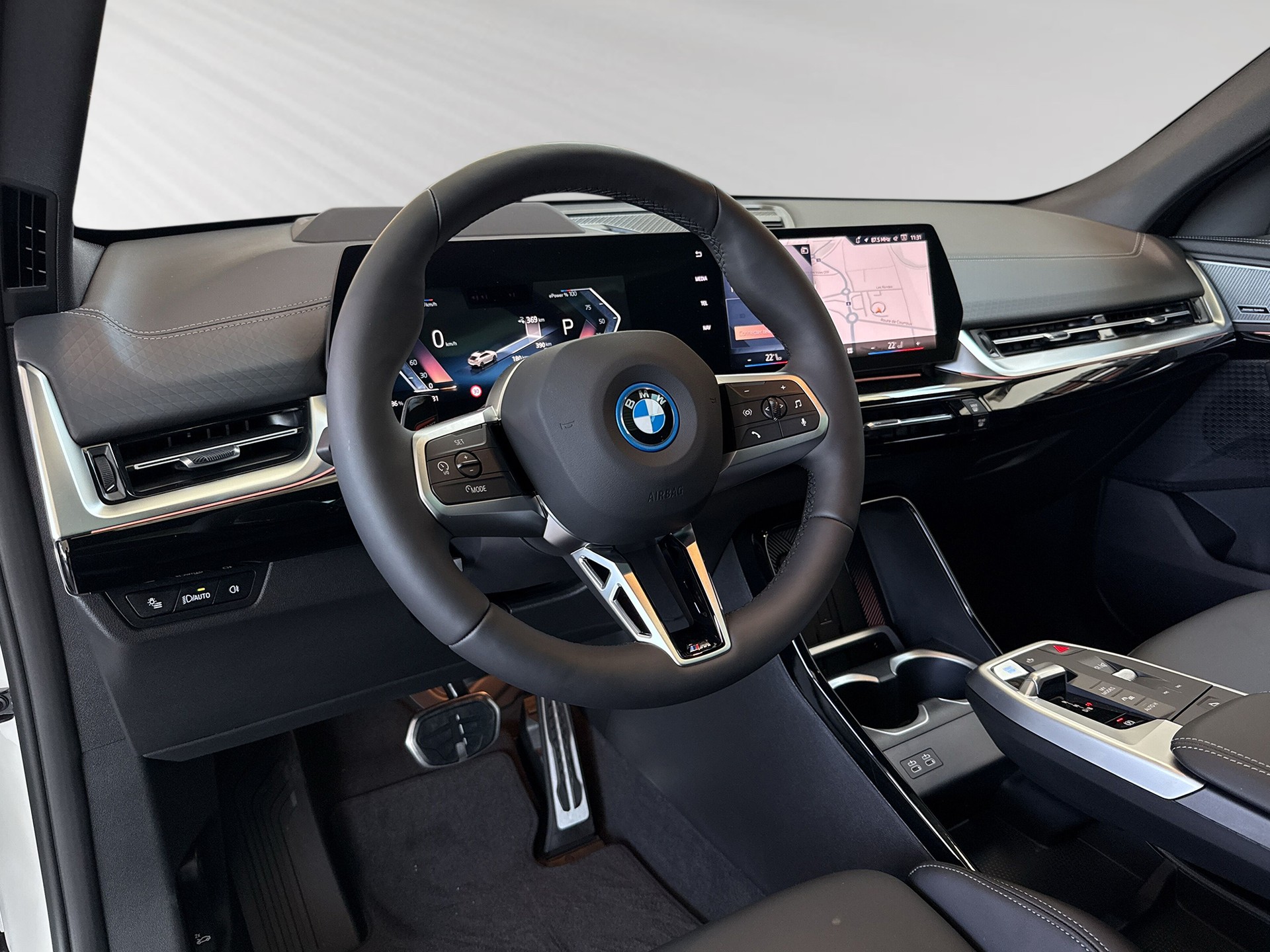 BMW iX2 xDrive 30 M Sport Pro-image-3