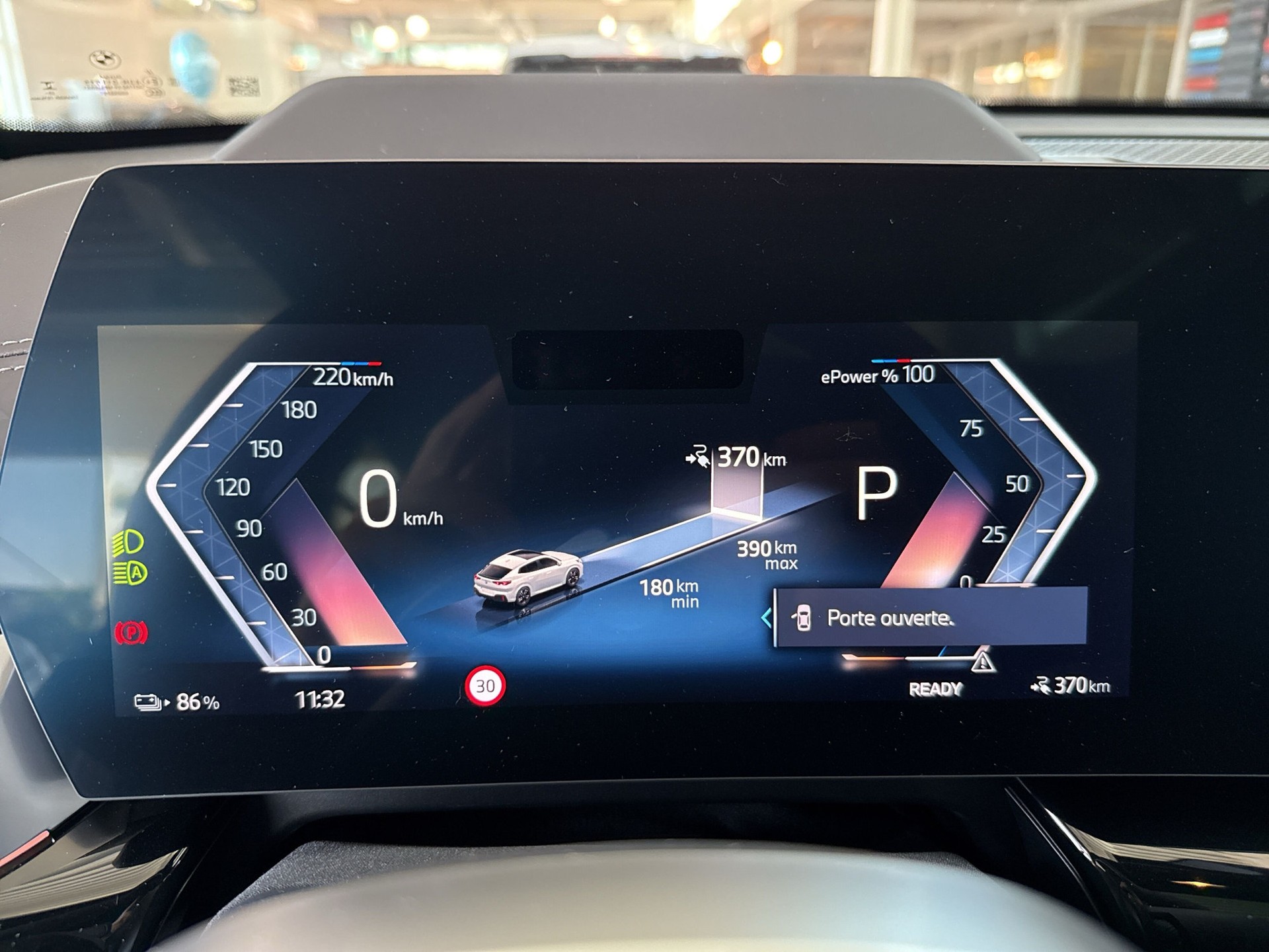 BMW iX2 xDrive 30 M Sport Pro-image-13
