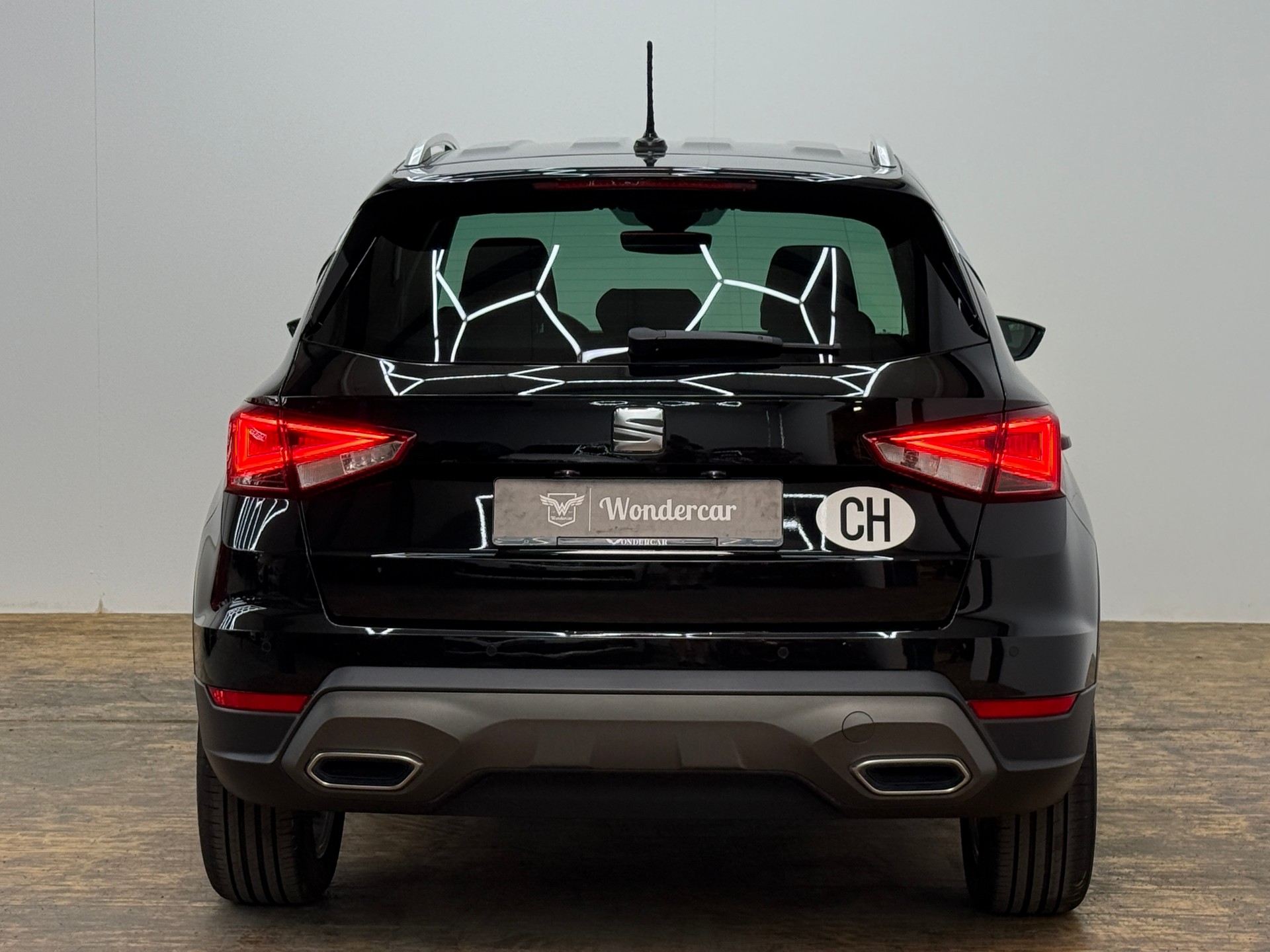 SEAT Arona 1.0 TSI Eco Hola FR DSG-image-11