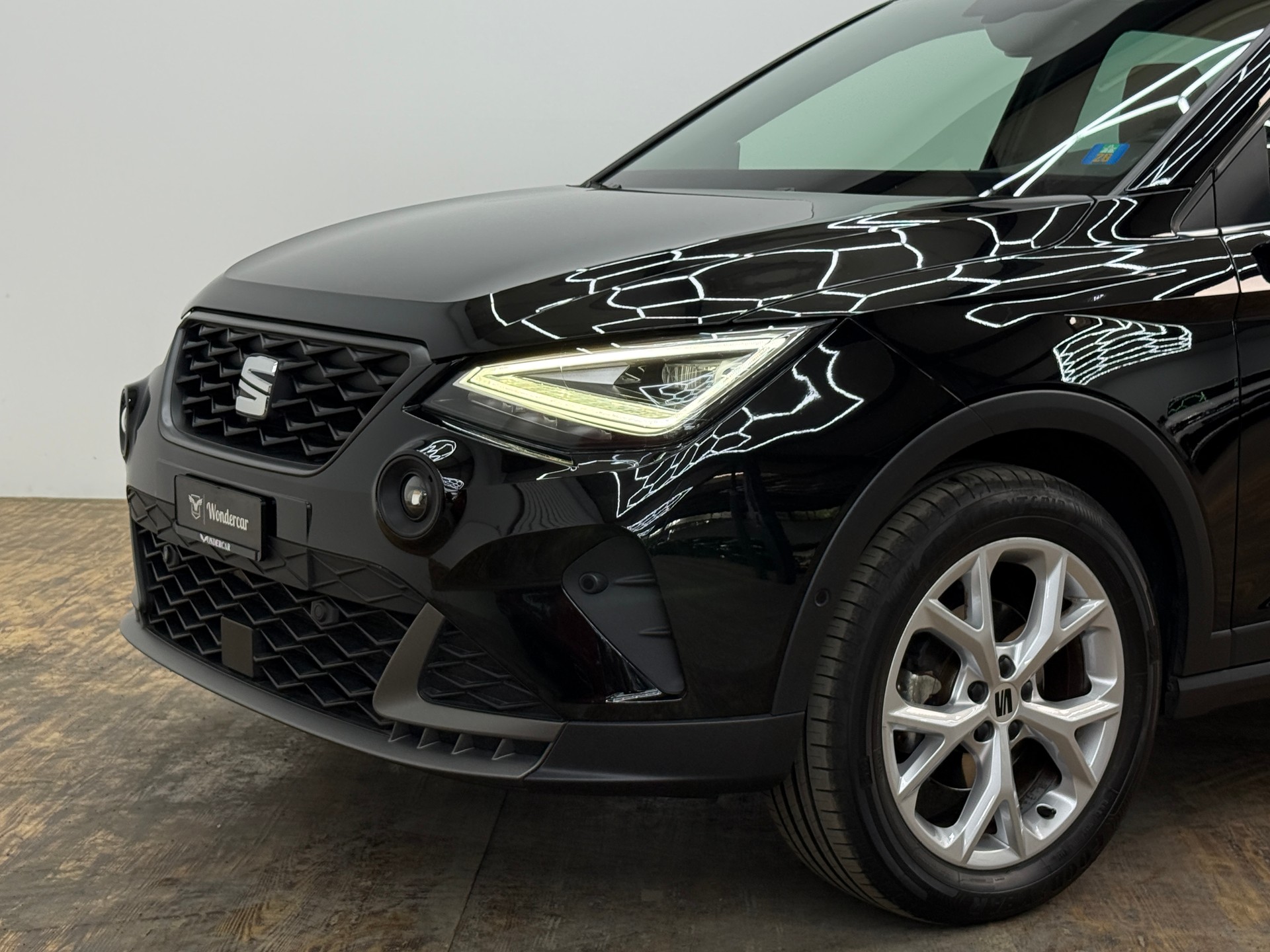 SEAT Arona 1.0 TSI Eco Hola FR DSG-image-4