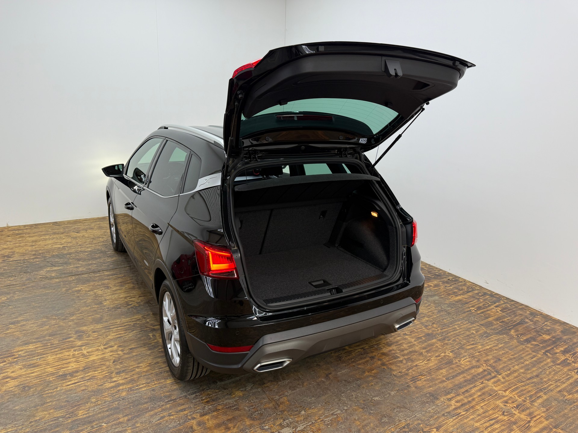 SEAT Arona 1.0 TSI Eco Hola FR DSG-image-23