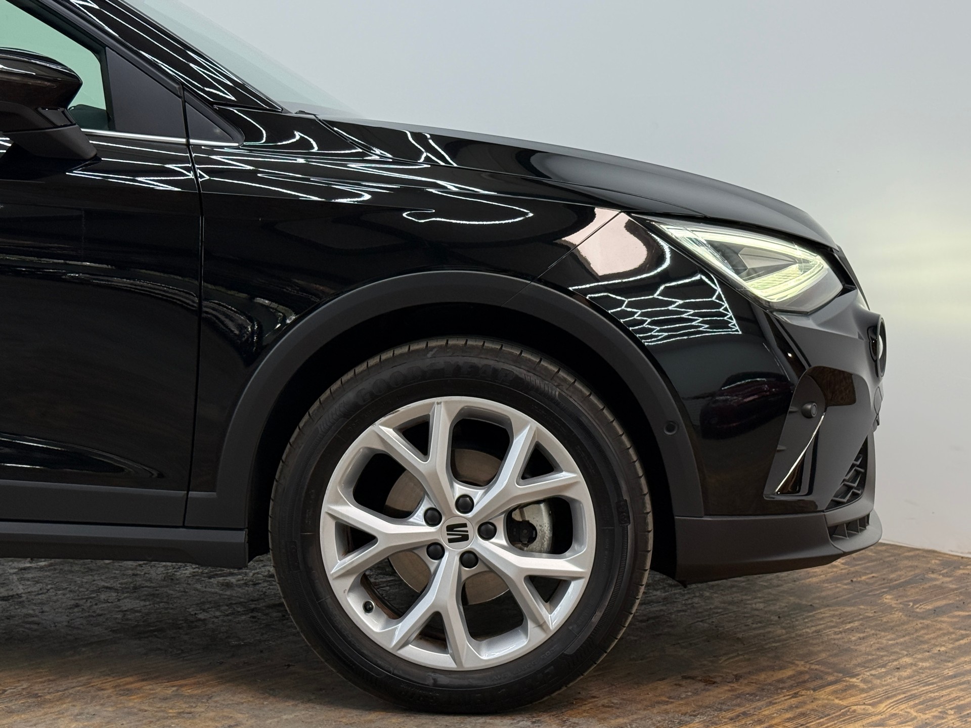 SEAT Arona 1.0 TSI Eco Hola FR DSG-image-17