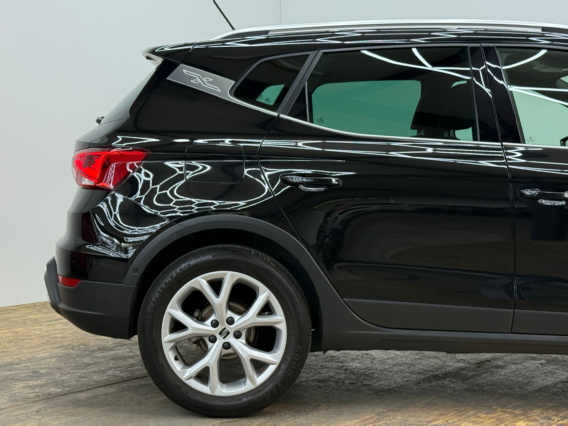 SEAT Arona 1.0 TSI Eco Hola FR DSG-image-14