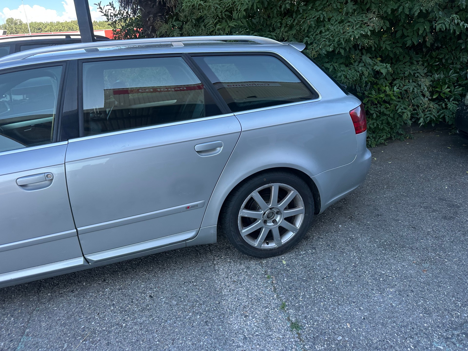 AUDI A4 Avant 2.0 TDI multitronic-image-4