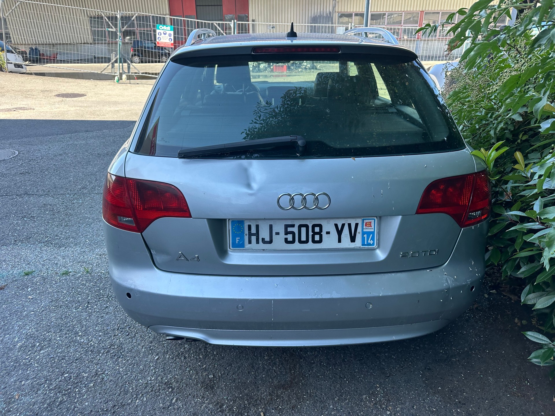 AUDI A4 Avant 2.0 TDI multitronic-image-1