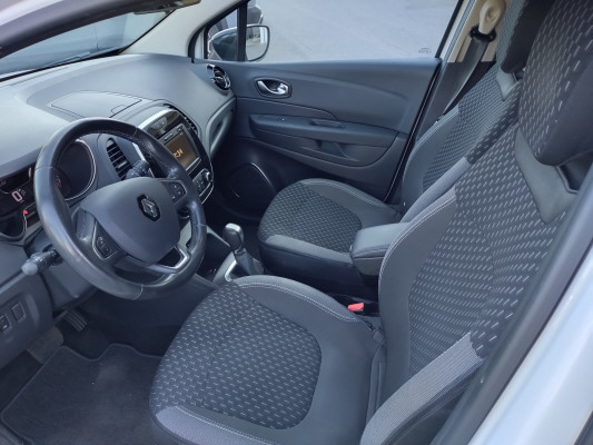 RENAULT Captur 1.3 T Intens-image-5