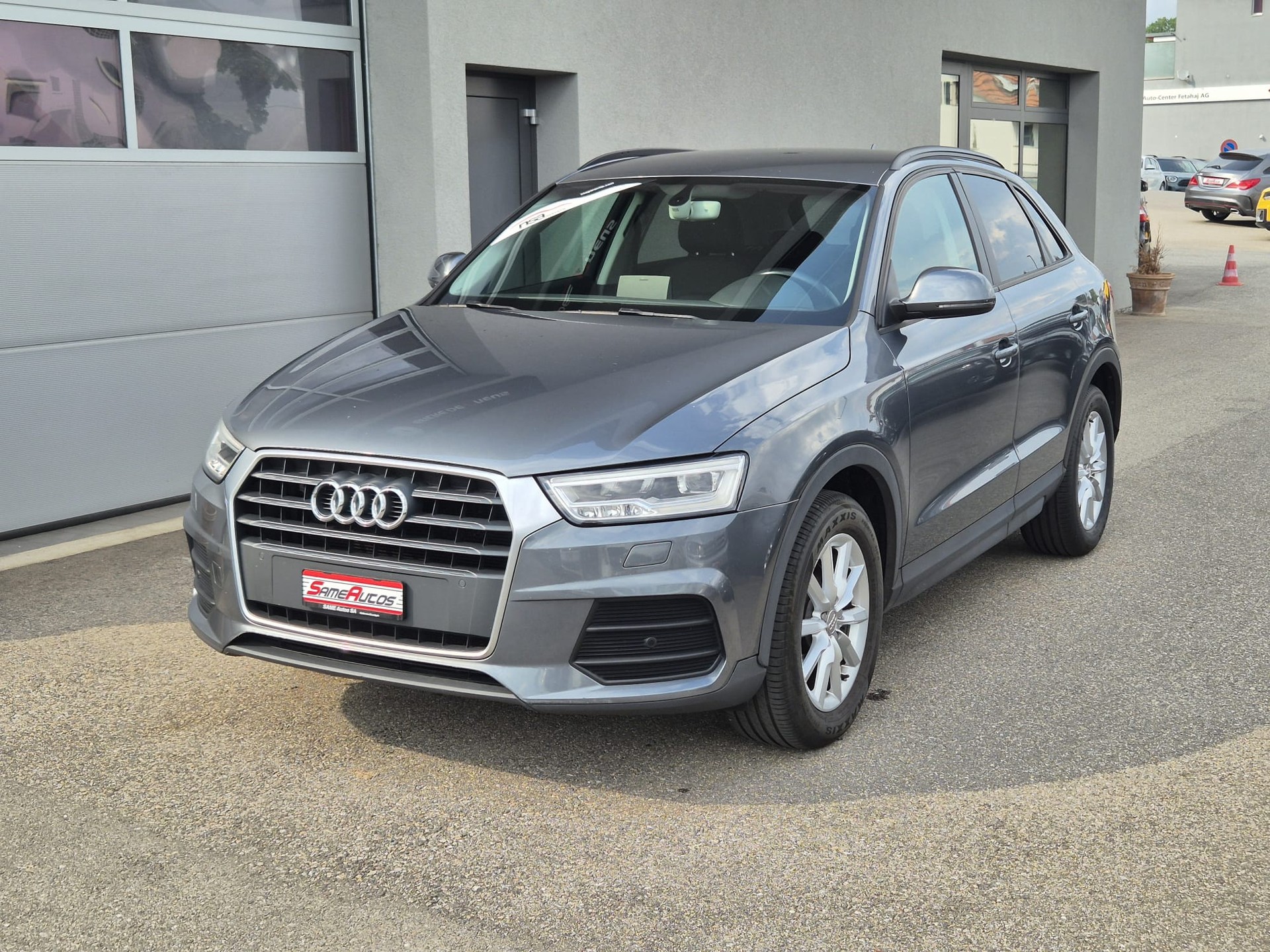 AUDI Q3 1.4 TFSI S-tronic-image-4