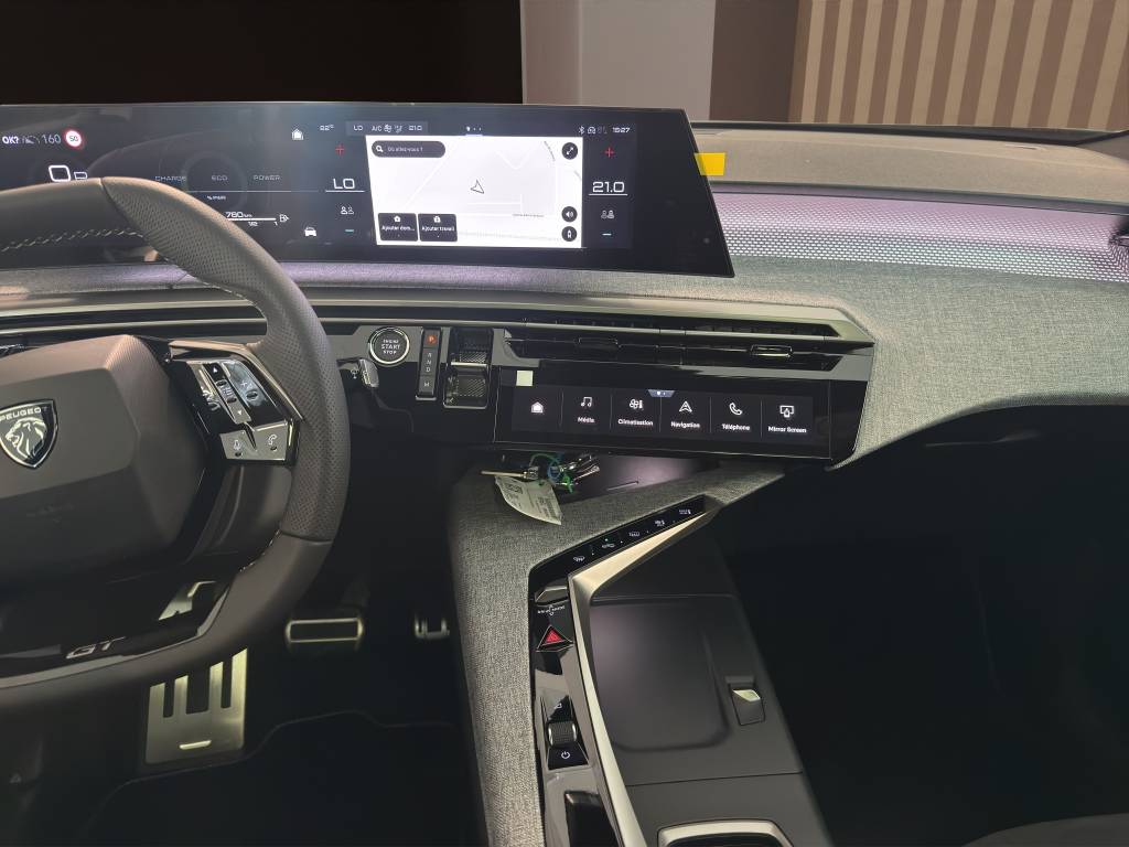 PEUGEOT 5008 145 Hybrid e-DCS6 GT-image-6
