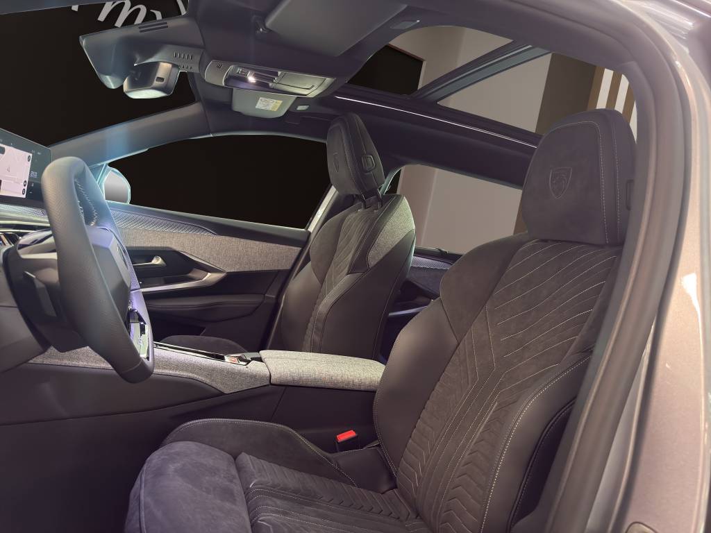 PEUGEOT 5008 145 Hybrid e-DCS6 GT-image-7