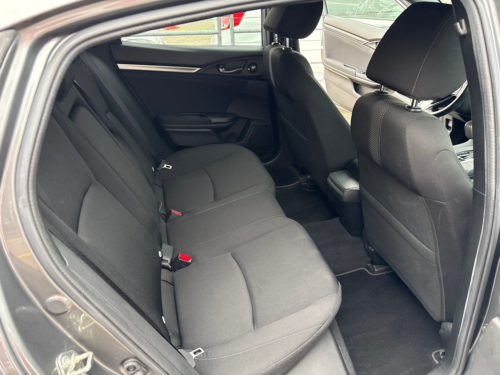 HONDA Civic 1.5 VTEC Prestige CVT-image-8