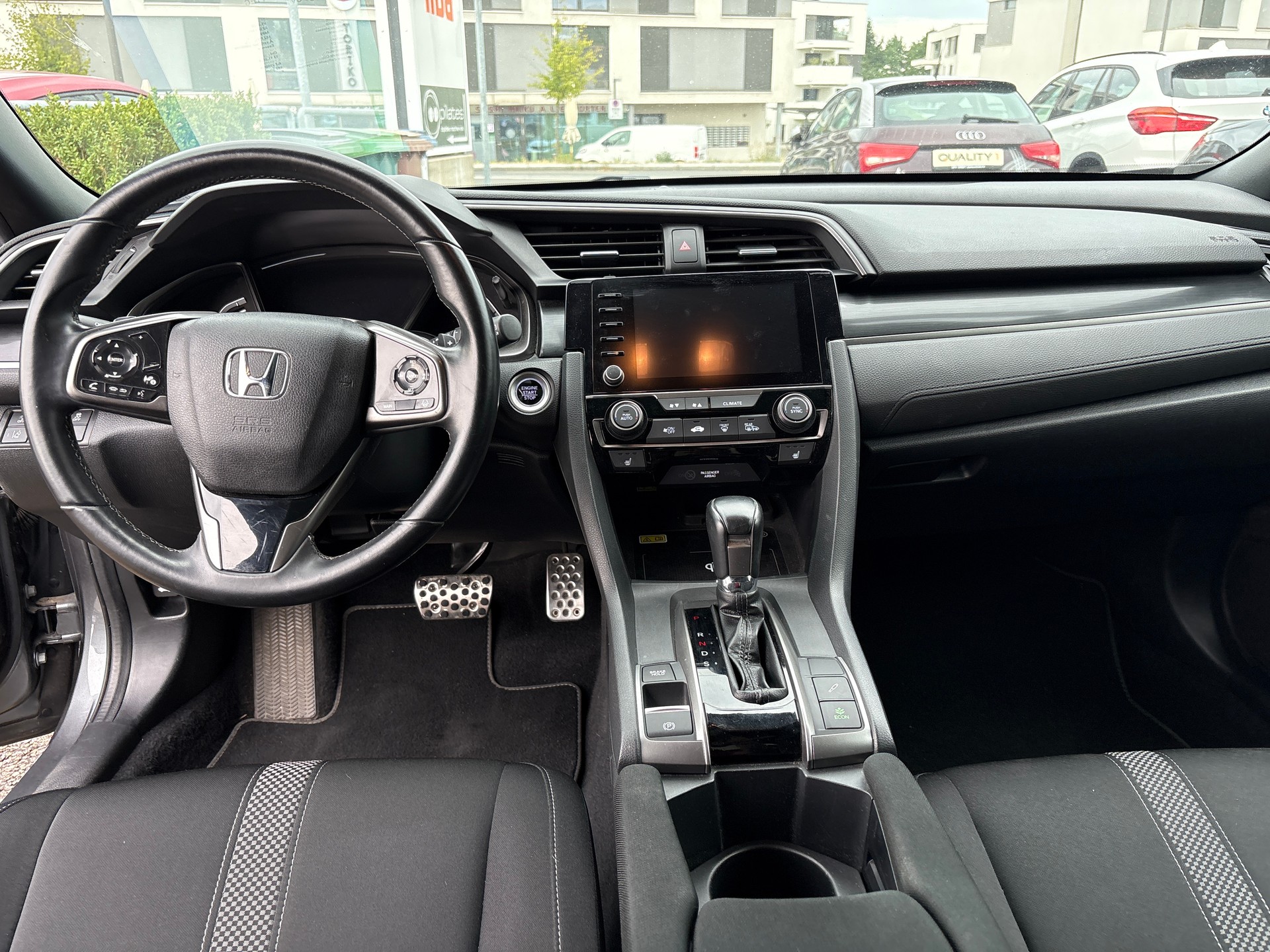 HONDA Civic 1.5 VTEC Prestige CVT-image-9