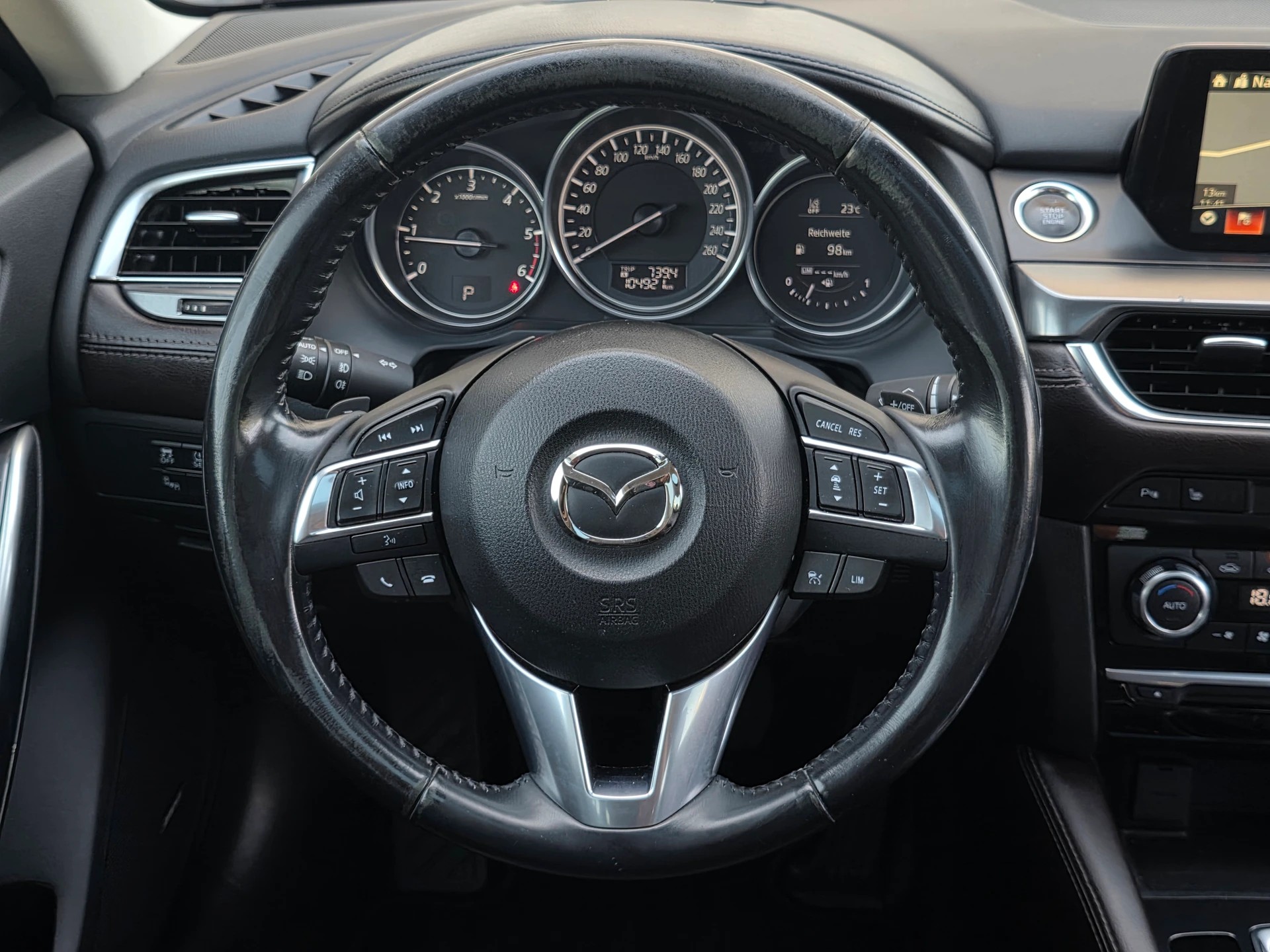 MAZDA 6 SW 2.2 D Revolution AWD Automatic Skyactive-D * CH-Fahrzeug * inkl. 1 Jahr Garantie *-image-12