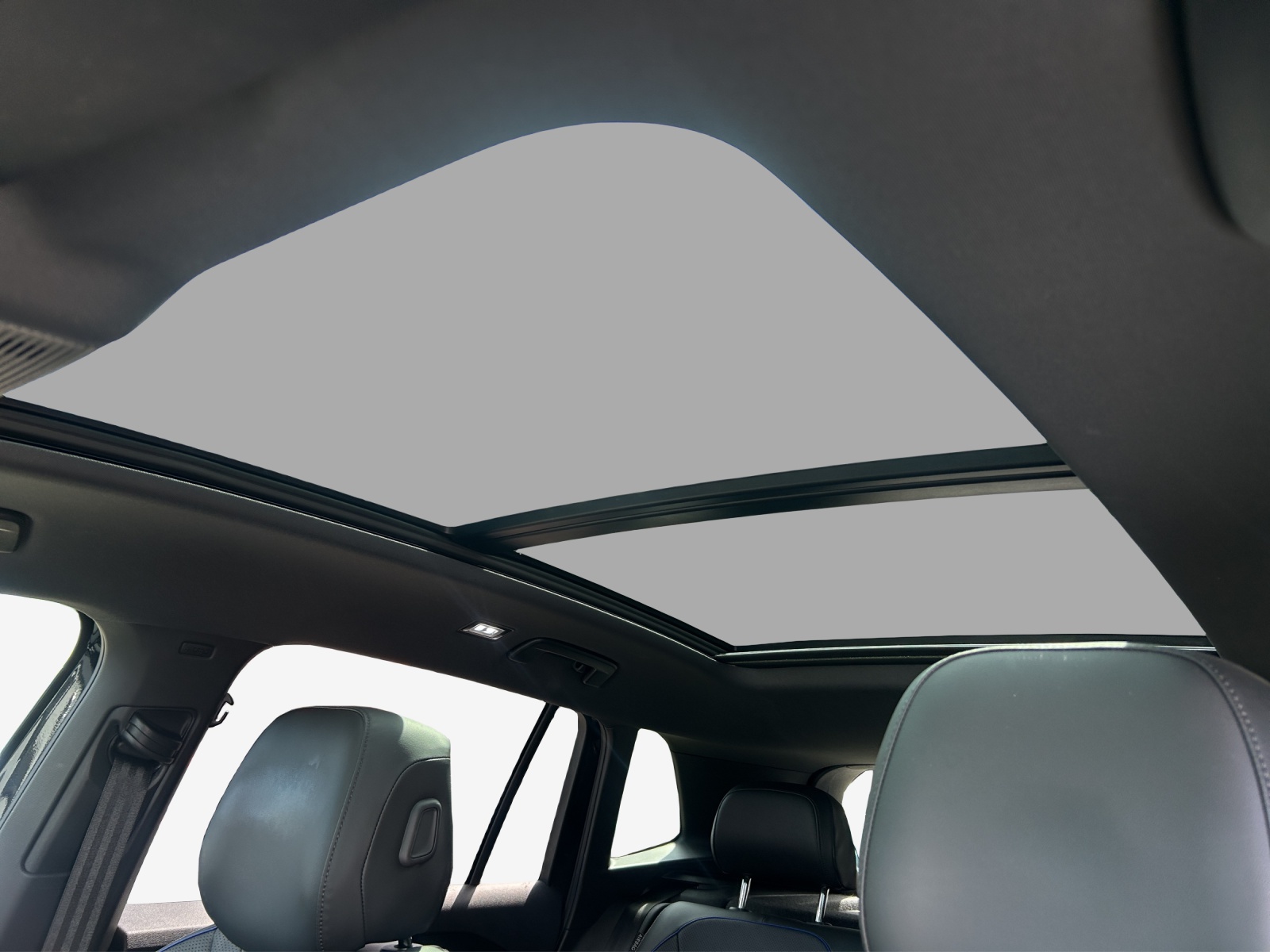 VW Tiguan 2.0 TSI DSG R-Line 4Motion-image-14