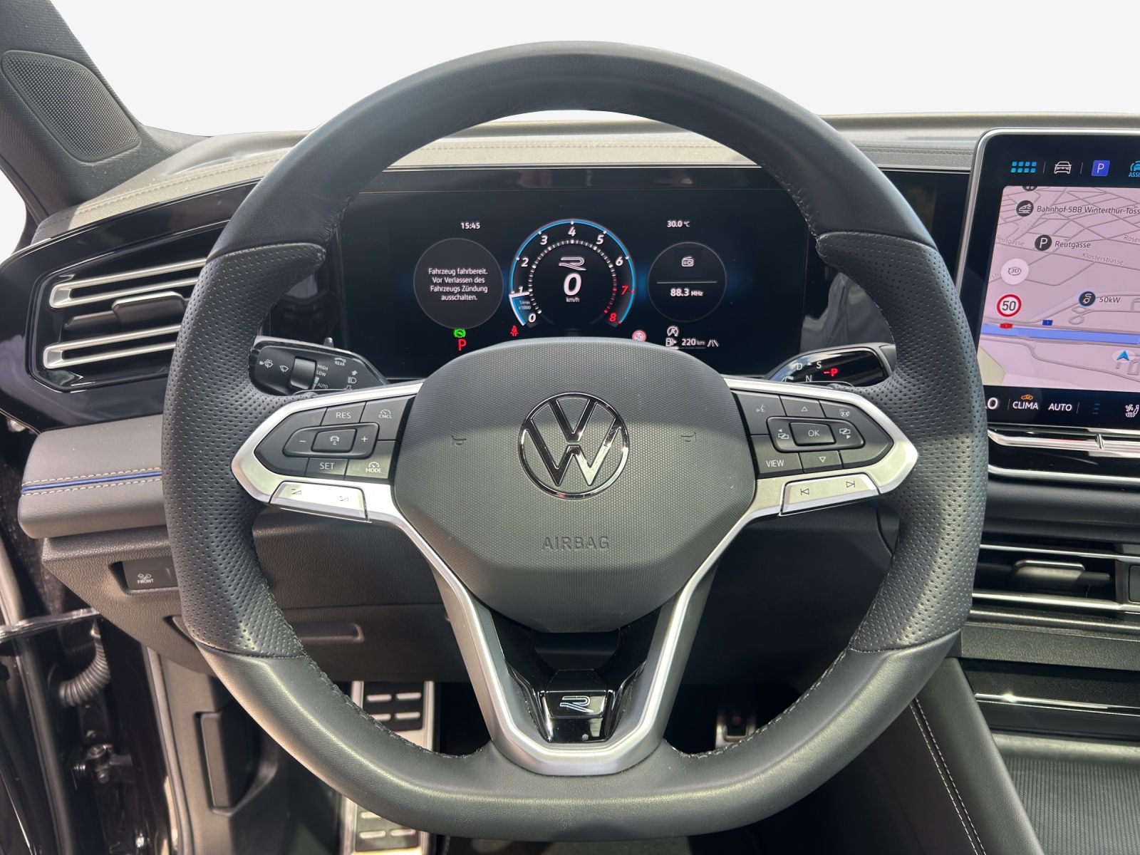 VW Tiguan 2.0 TSI DSG R-Line 4Motion-image-9
