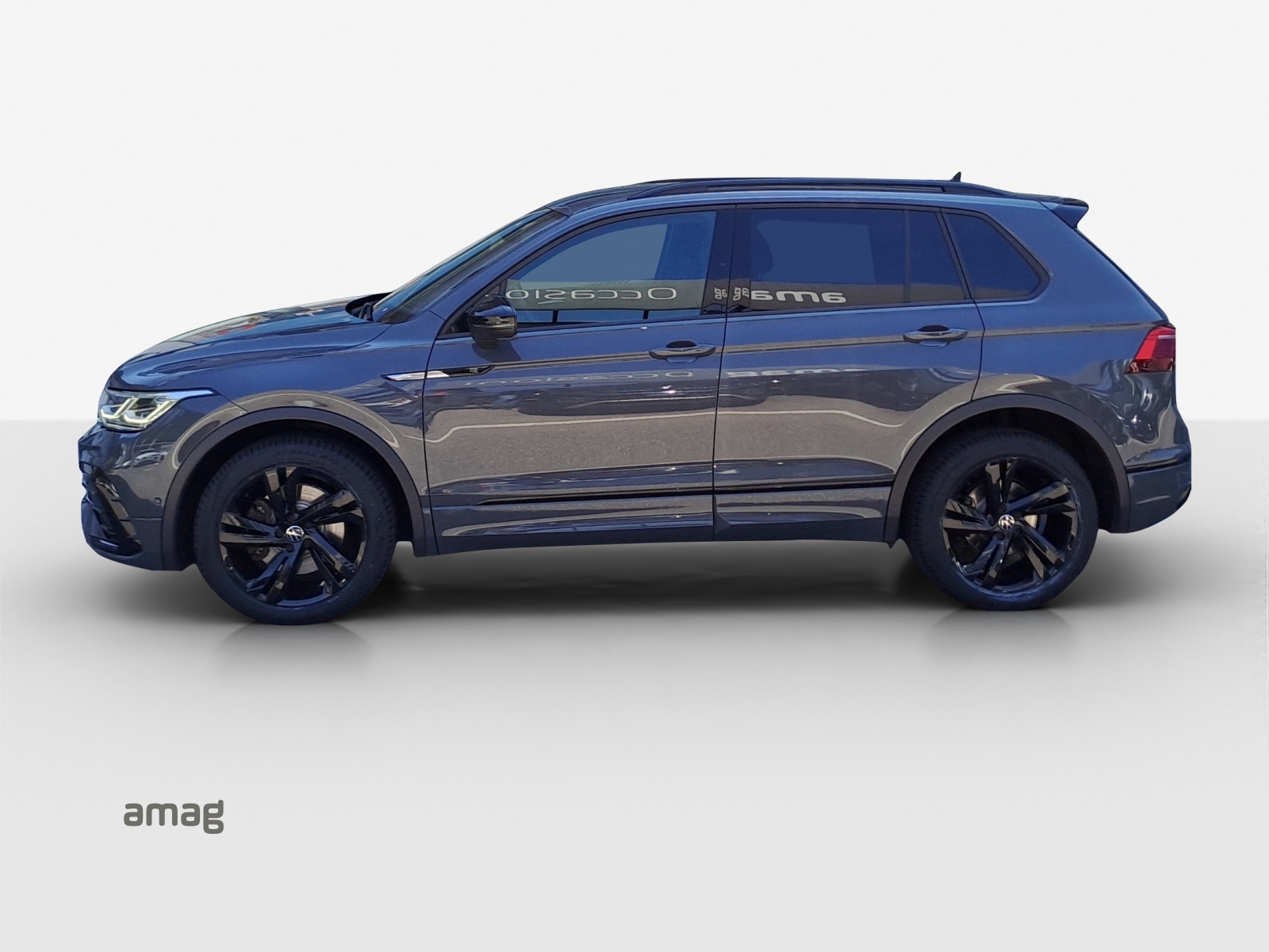 VW Tiguan 2.0TSI R-Line 4Motion DSG-showroom-element-1