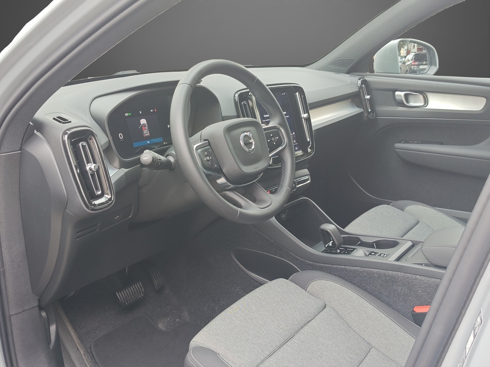 Image VOLVO XC40 XC40 B3 Benzin Mild Hybrid Core DCT