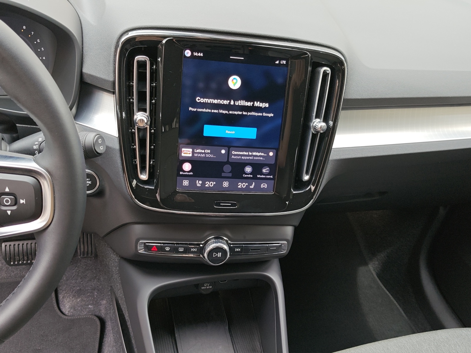 Image VOLVO XC40 XC40 B3 Benzin Mild Hybrid Core DCT