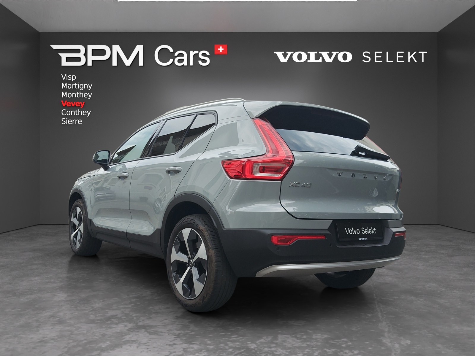 VOLVO XC40 B3 Benzin Mild Hybrid Core DCT-showroom-element-2