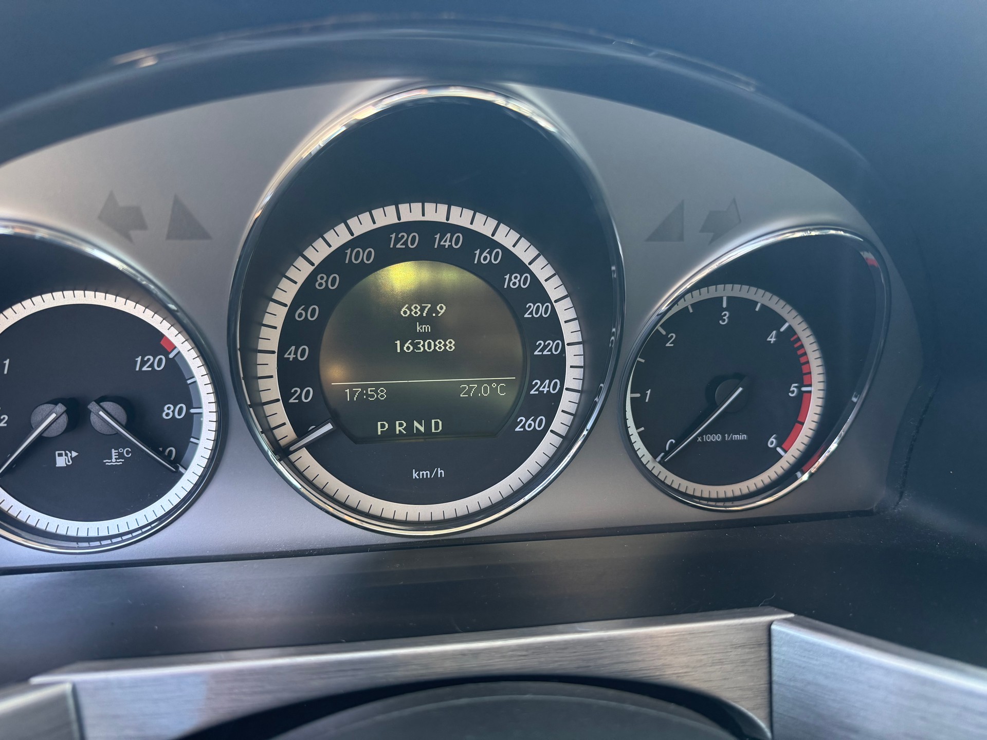 MERCEDES-BENZ GLK 220 CDI BlueEfficiency 4Matic 7G-Tronic-image-12