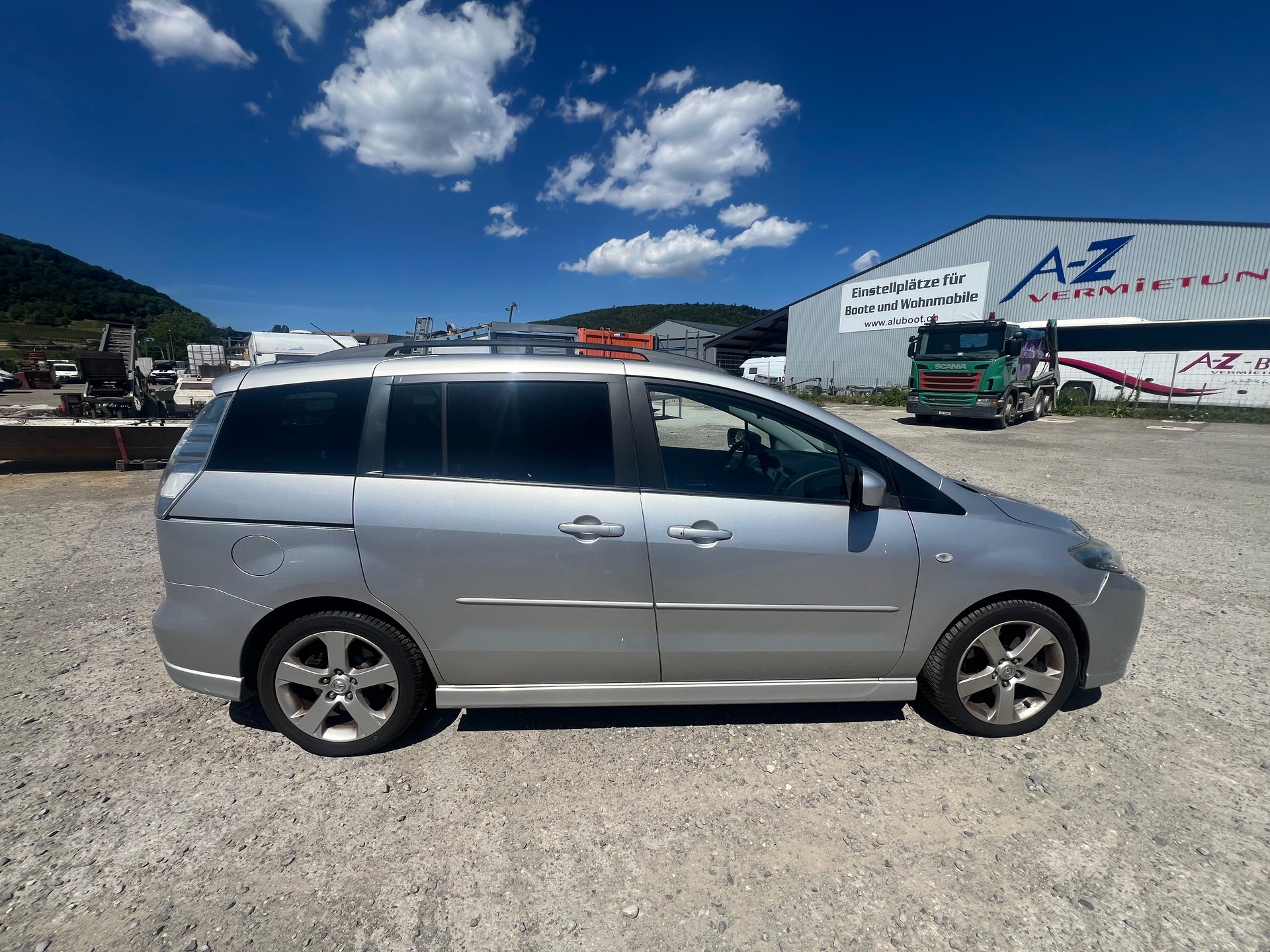 MAZDA 5 2.0d 16V Confort-image-3