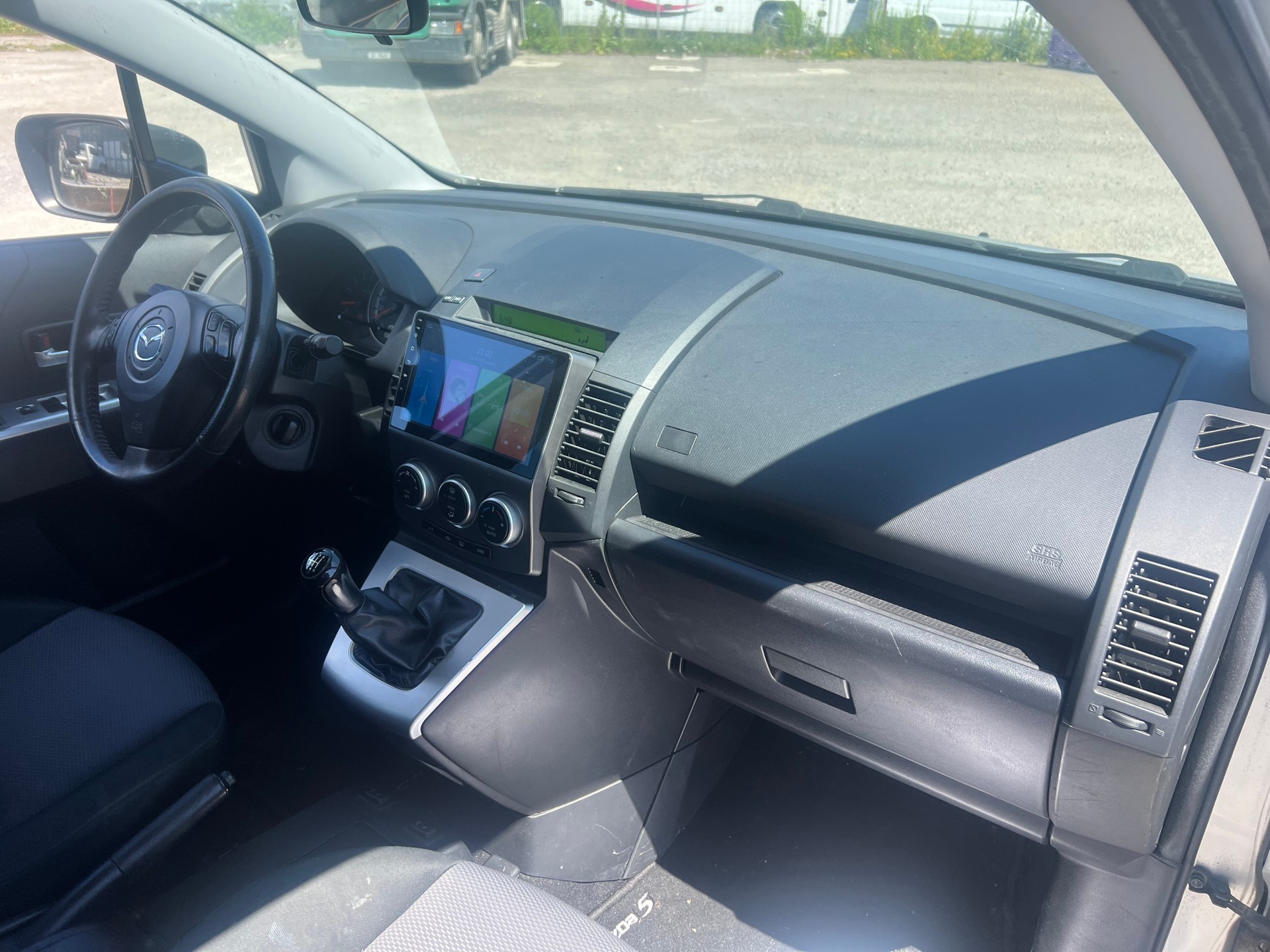 MAZDA 5 2.0d 16V Confort-image-9
