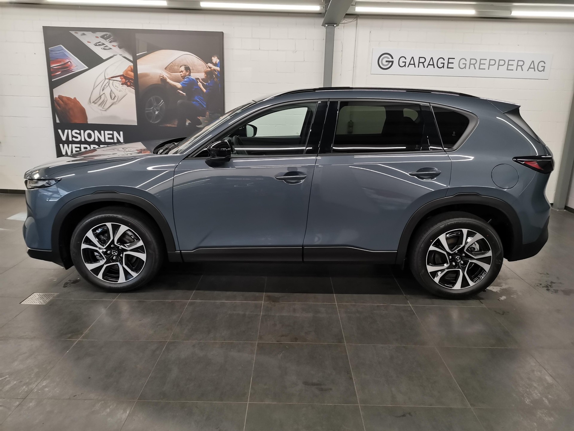 MAZDA CX-5 2.5 Centre-Line-image-2