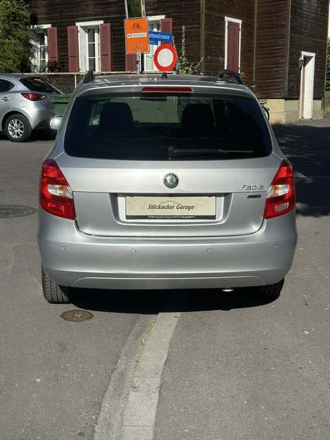 SKODA Fabia Combi 1.2 TSI Ambition-image-8