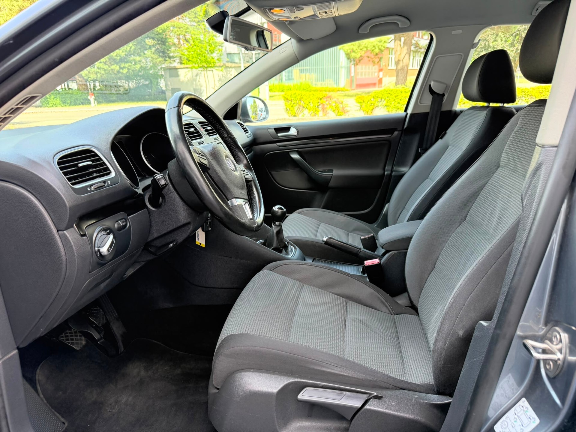 VW Golf Variant 1.4 TSI Comfortline-image-5