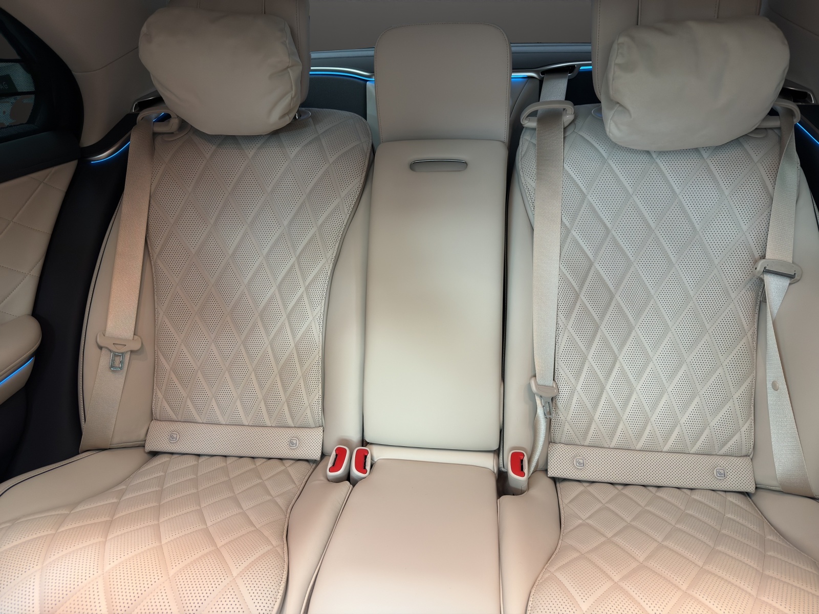 MERCEDES-BENZ S 500 4Matic 9G-Tronic-image-14
