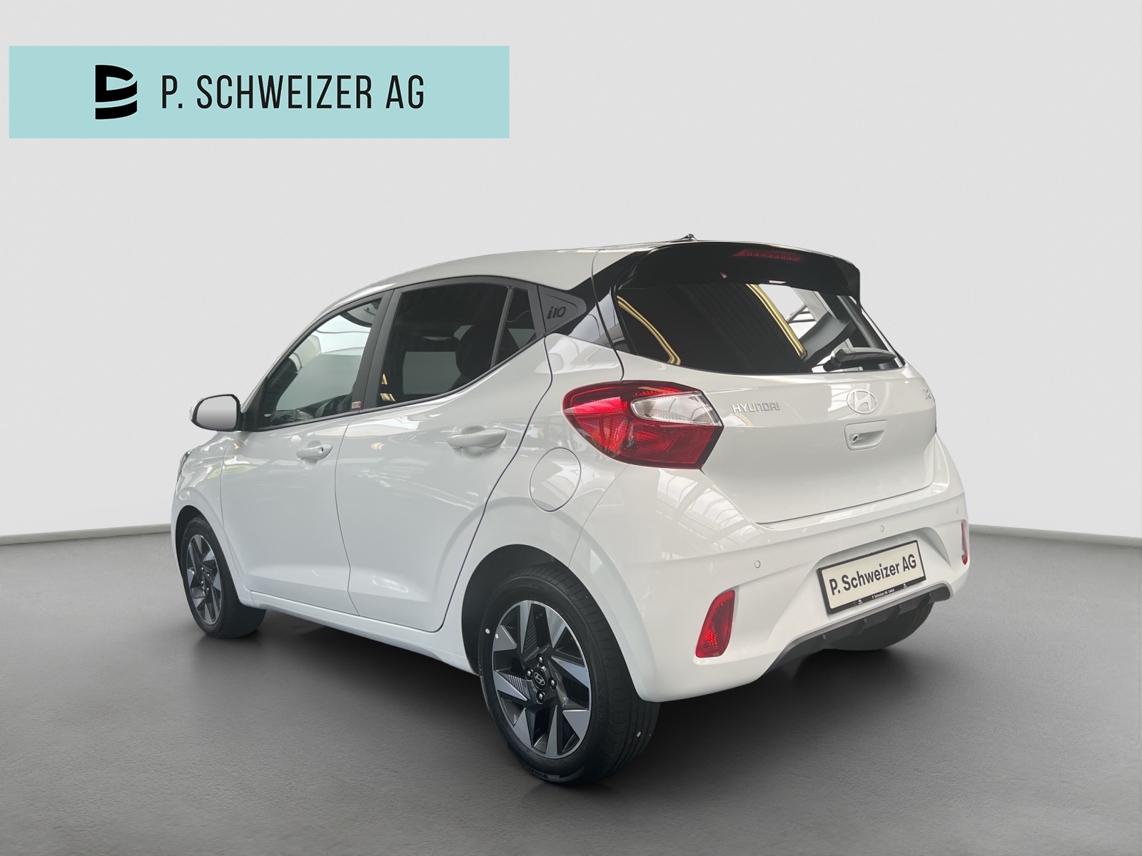 HYUNDAI i10 1.2 Amplia Aut.-image-2