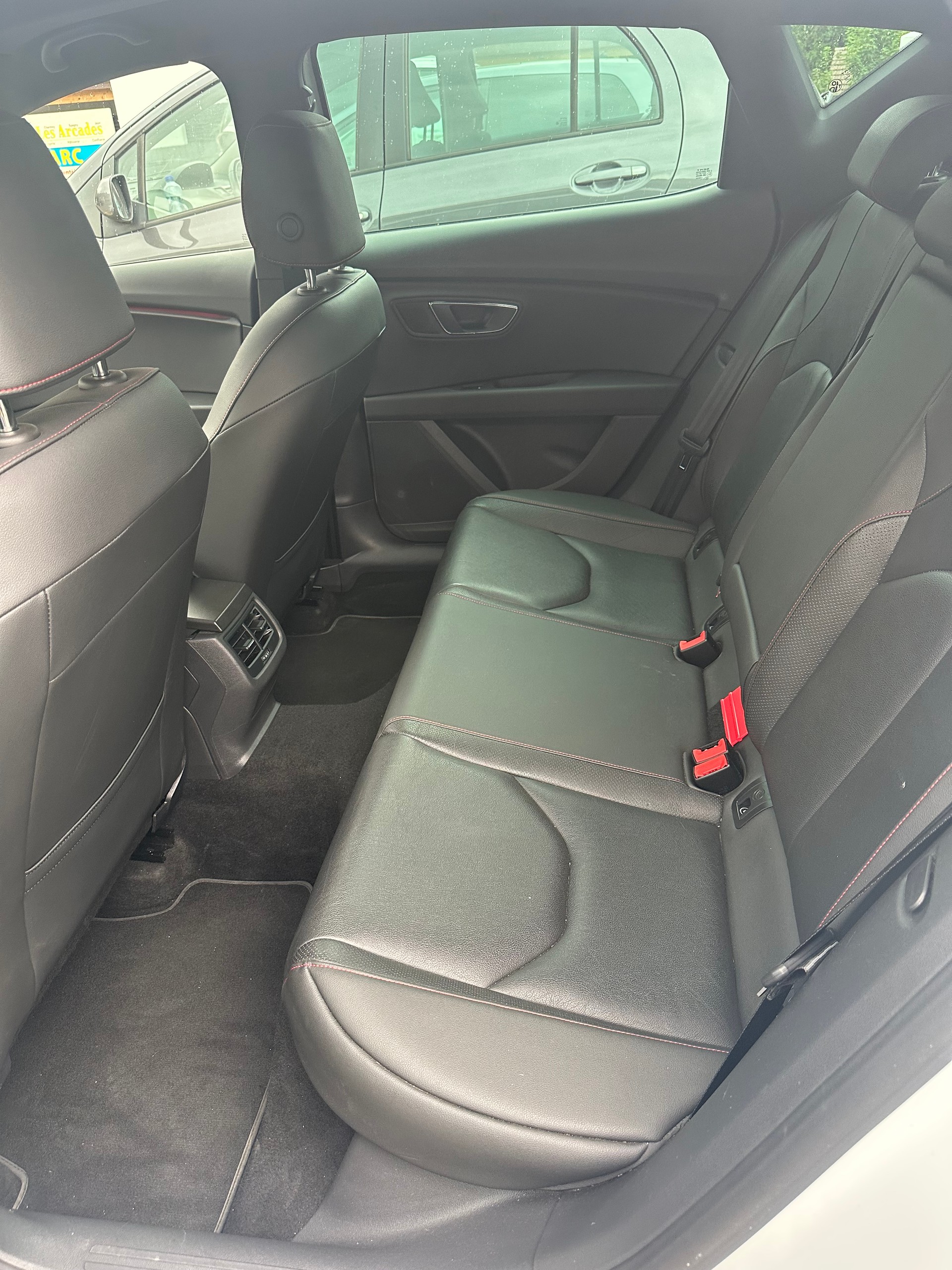 SEAT 1.8 TSI FR-Evolution DSG-image-4