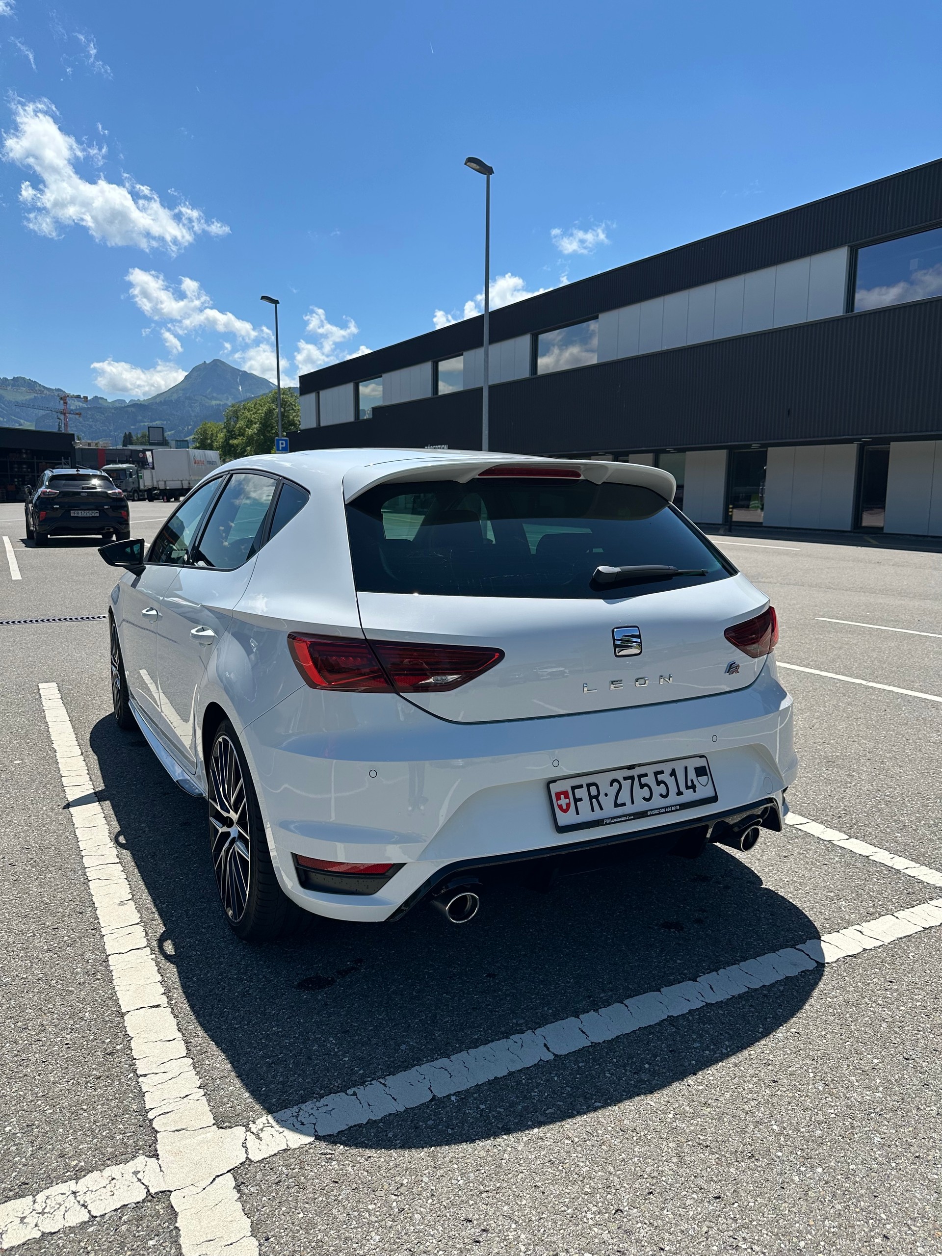 SEAT 1.8 TSI FR-Evolution DSG-image-1