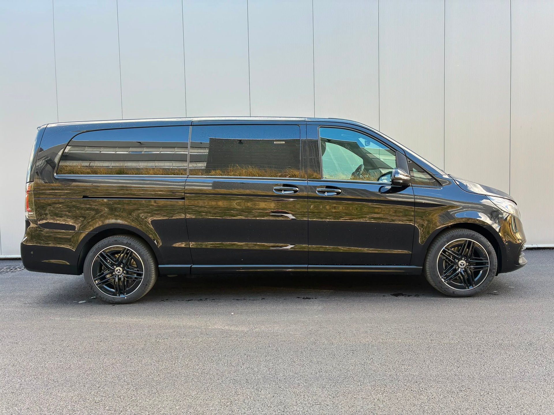 MERCEDES-BENZ V 250 d Avantgarde 3430mm E-image-1