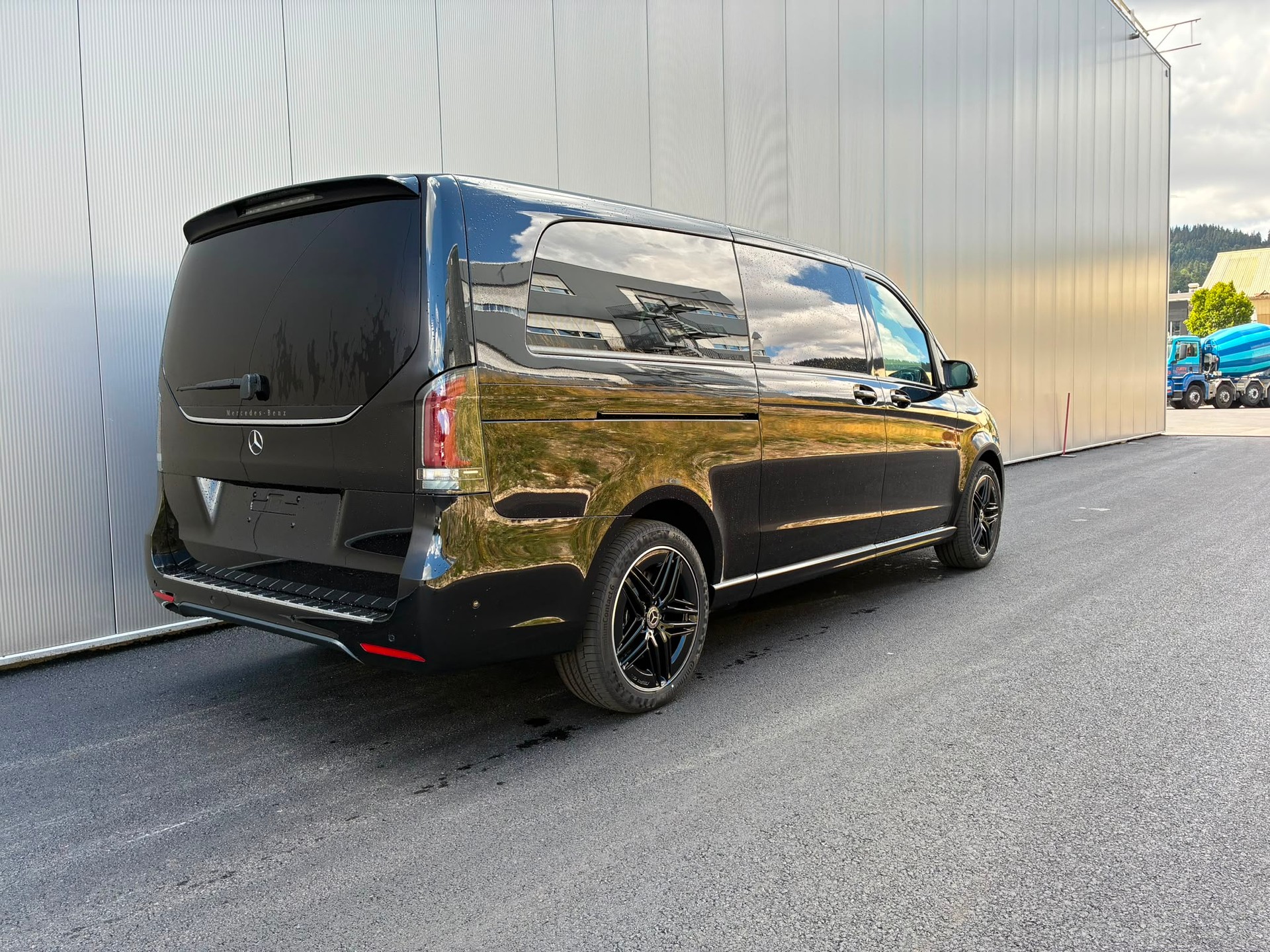 MERCEDES-BENZ V 250 d Avantgarde 3430mm E-image-2