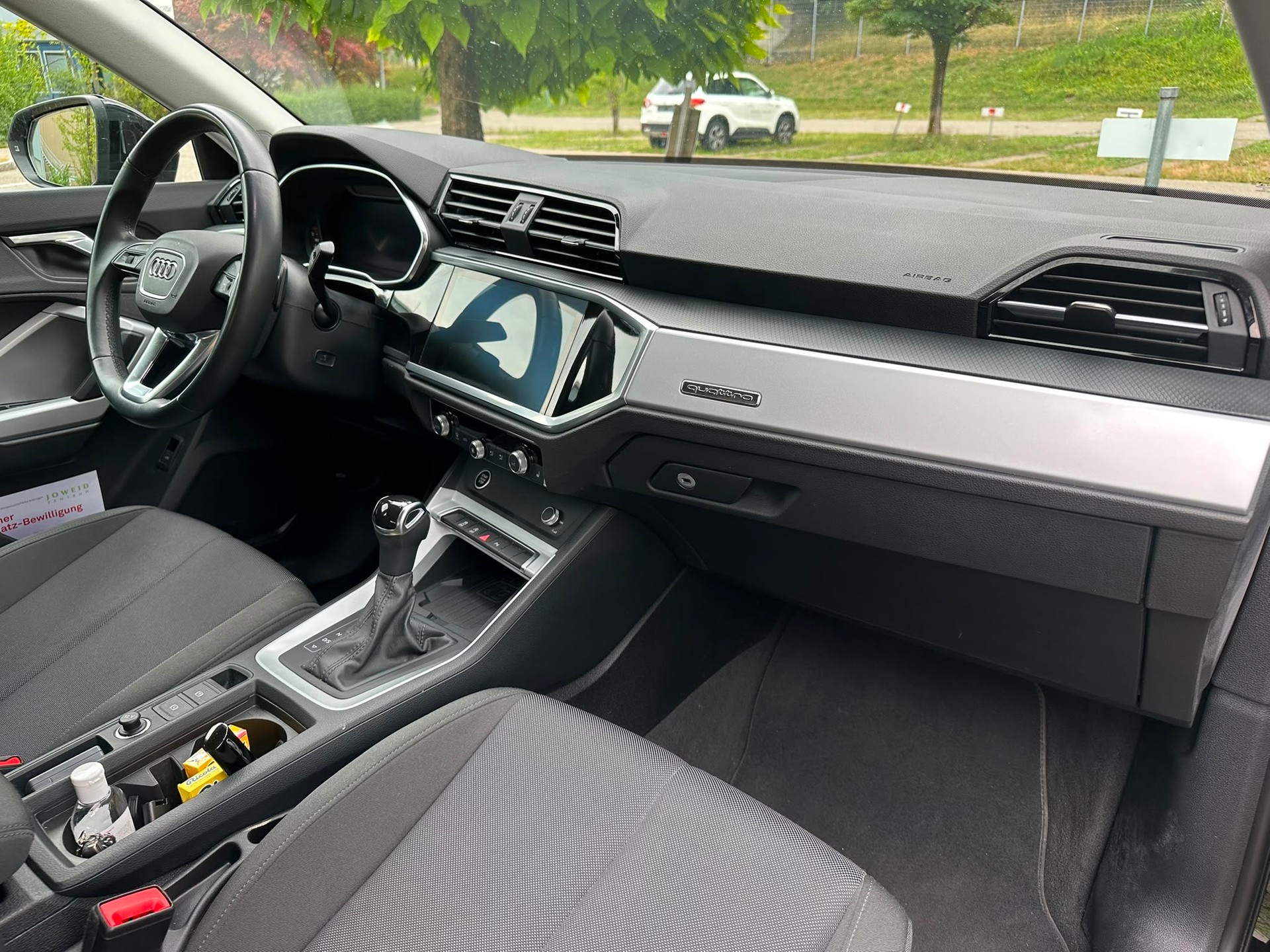 AUDI 2.0 40 TFSI quattro S-Tronic-image-4
