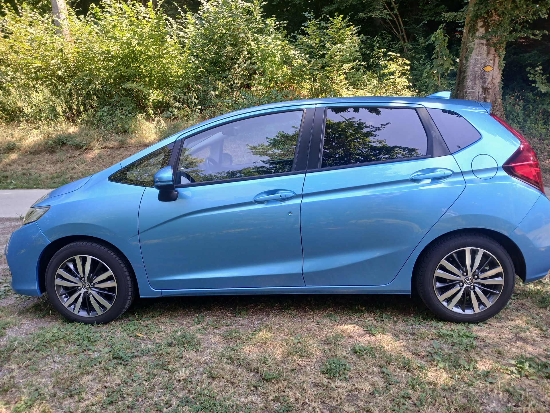 HONDA Jazz 1.3i-VTEC Trend-image-1