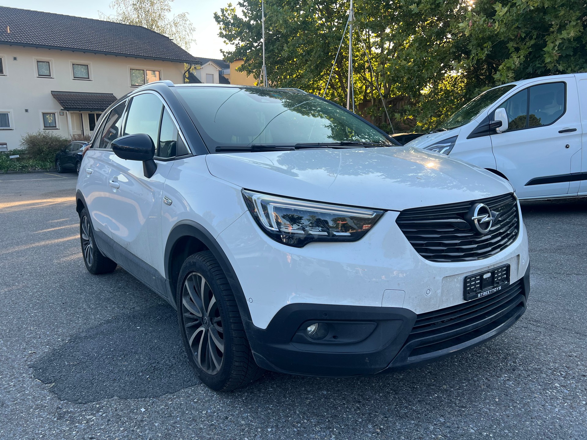 OPEL Crossland X 1.2i Ultimate Automatik-image-2