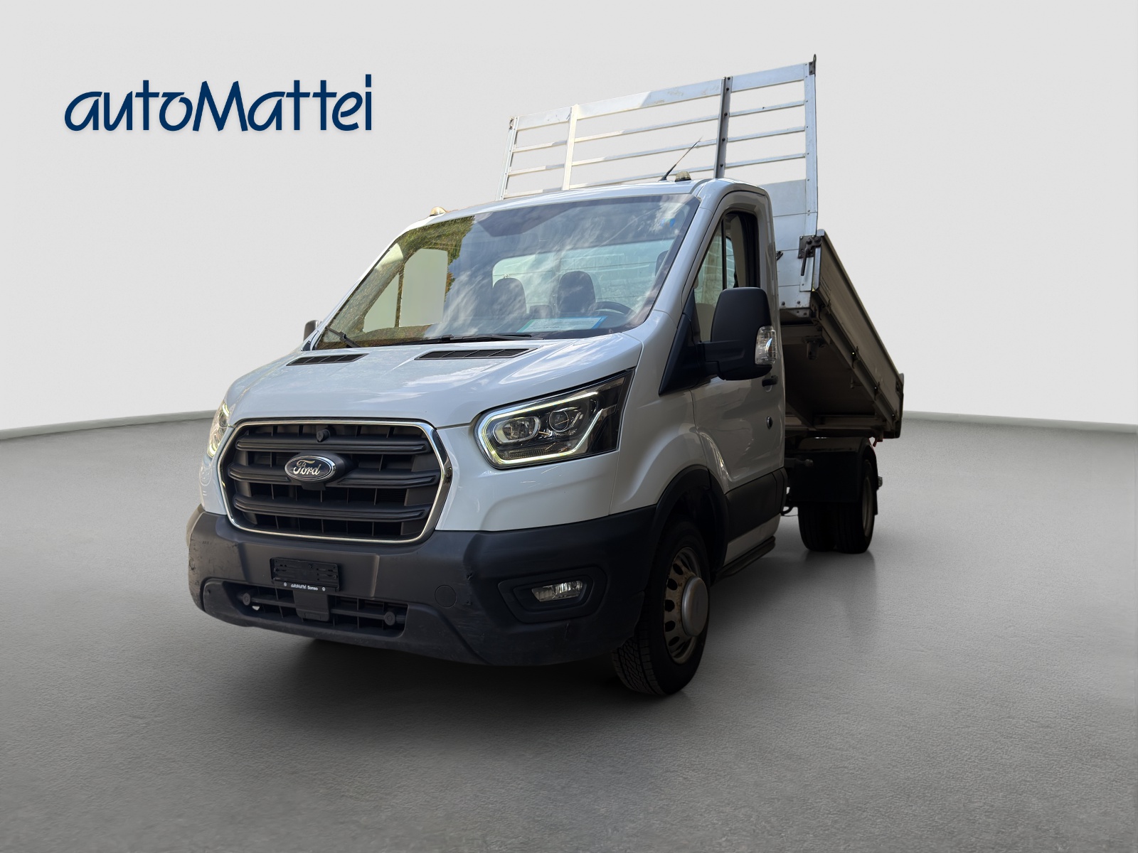 FORD Transit 350 L2 Trend 2.0 TDCi 185 RWD-image-1