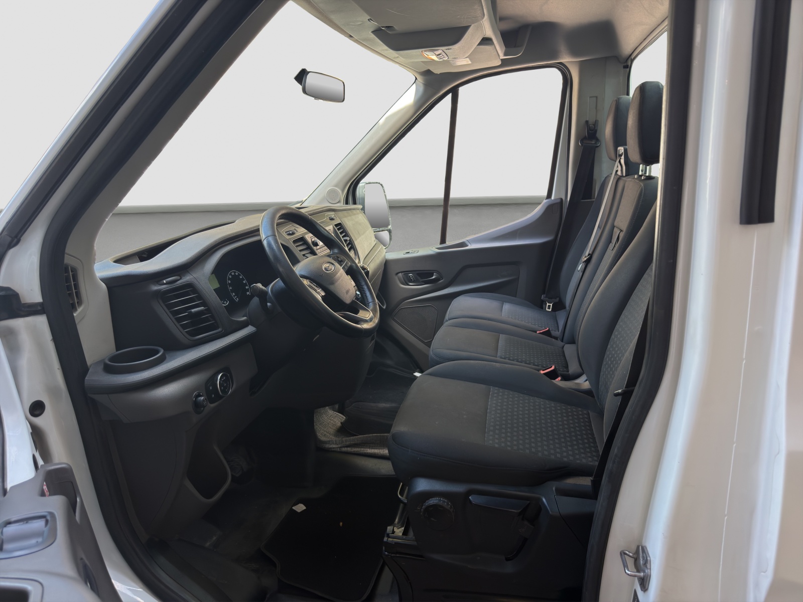 FORD Transit 350 L2 Trend 2.0 TDCi 185 RWD-image-4