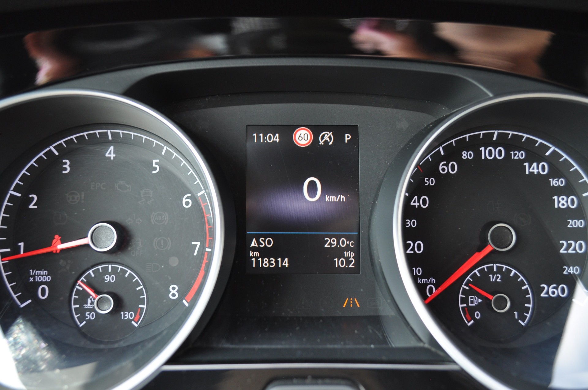 VW Touran 1.8 TSI BlueMotion Technology Highline DSG-image-10
