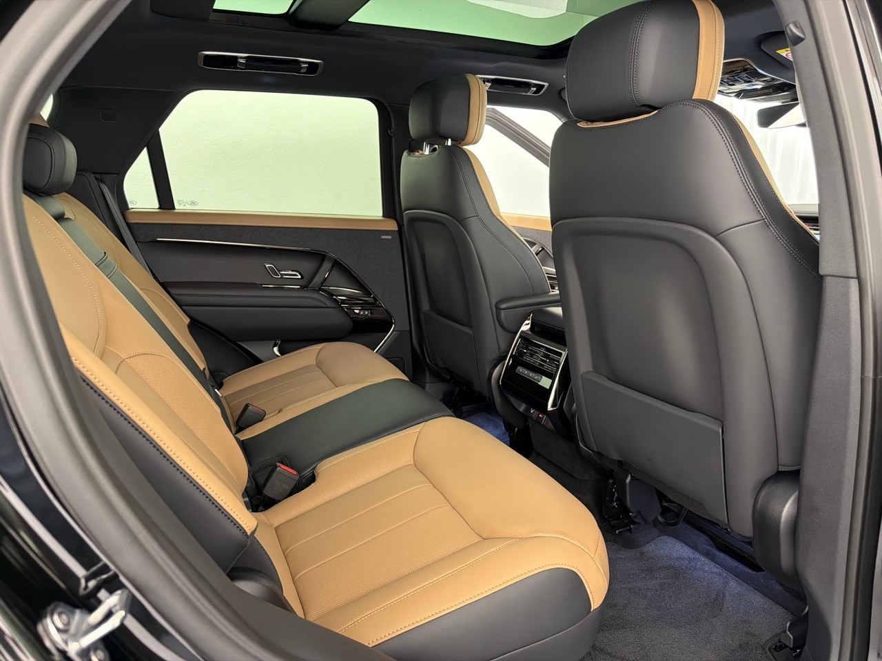 LAND ROVER RR Sport P460e Dyn. SE-image-7