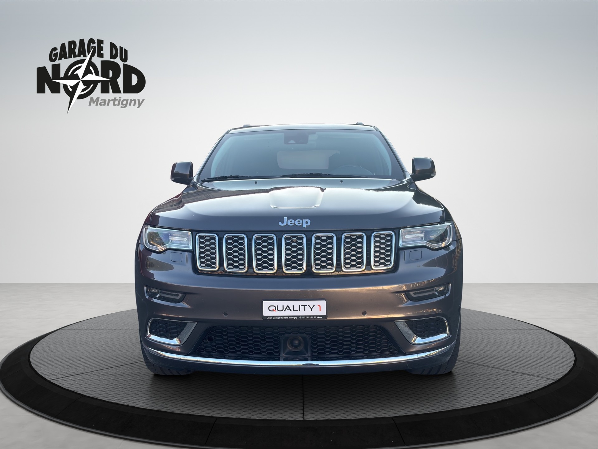 JEEP Grand Cherokee 3.0 CRD Summit Automatic-image-1