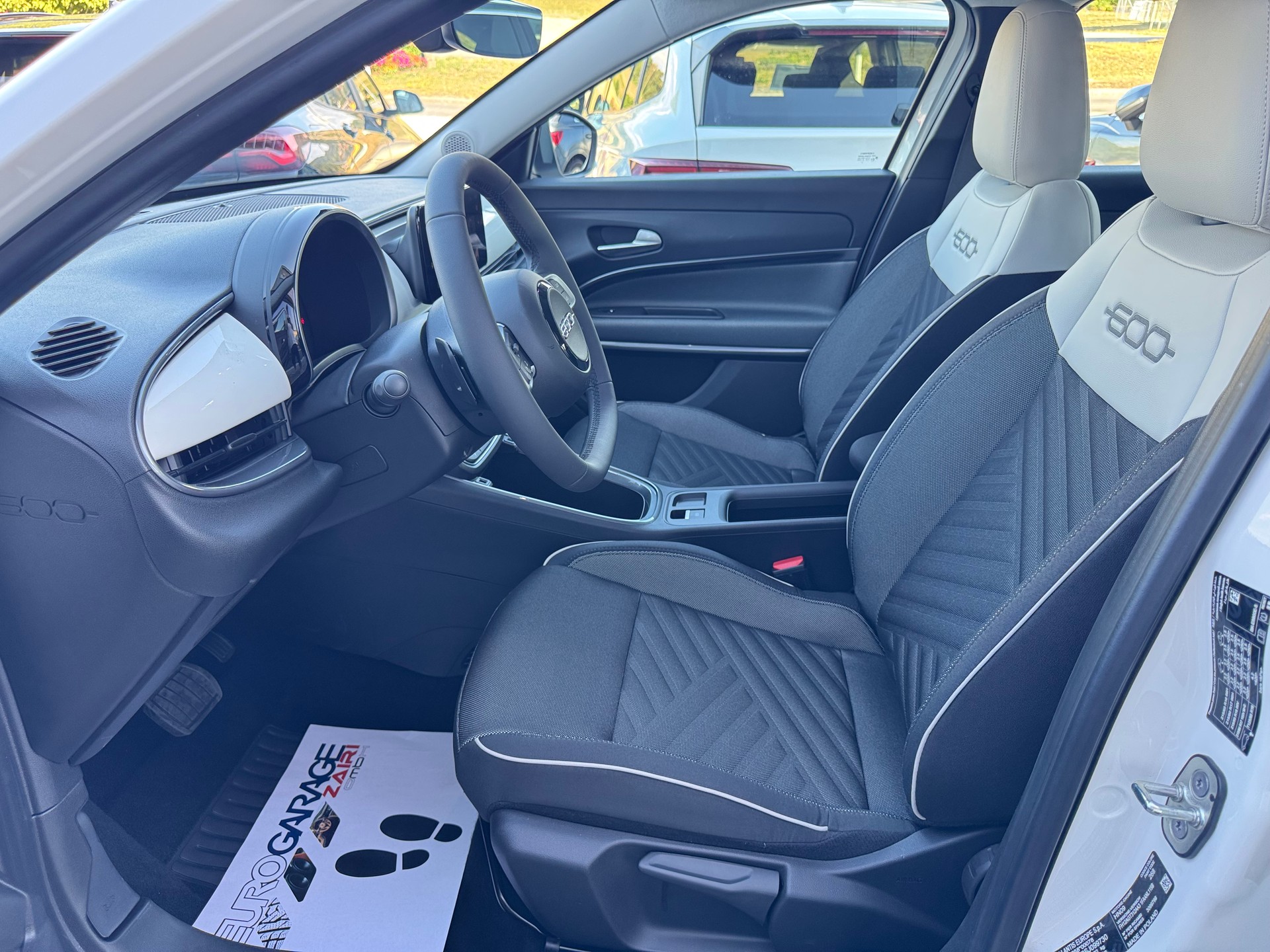 FIAT 600h MildHybrid Swiss Edition-image-1