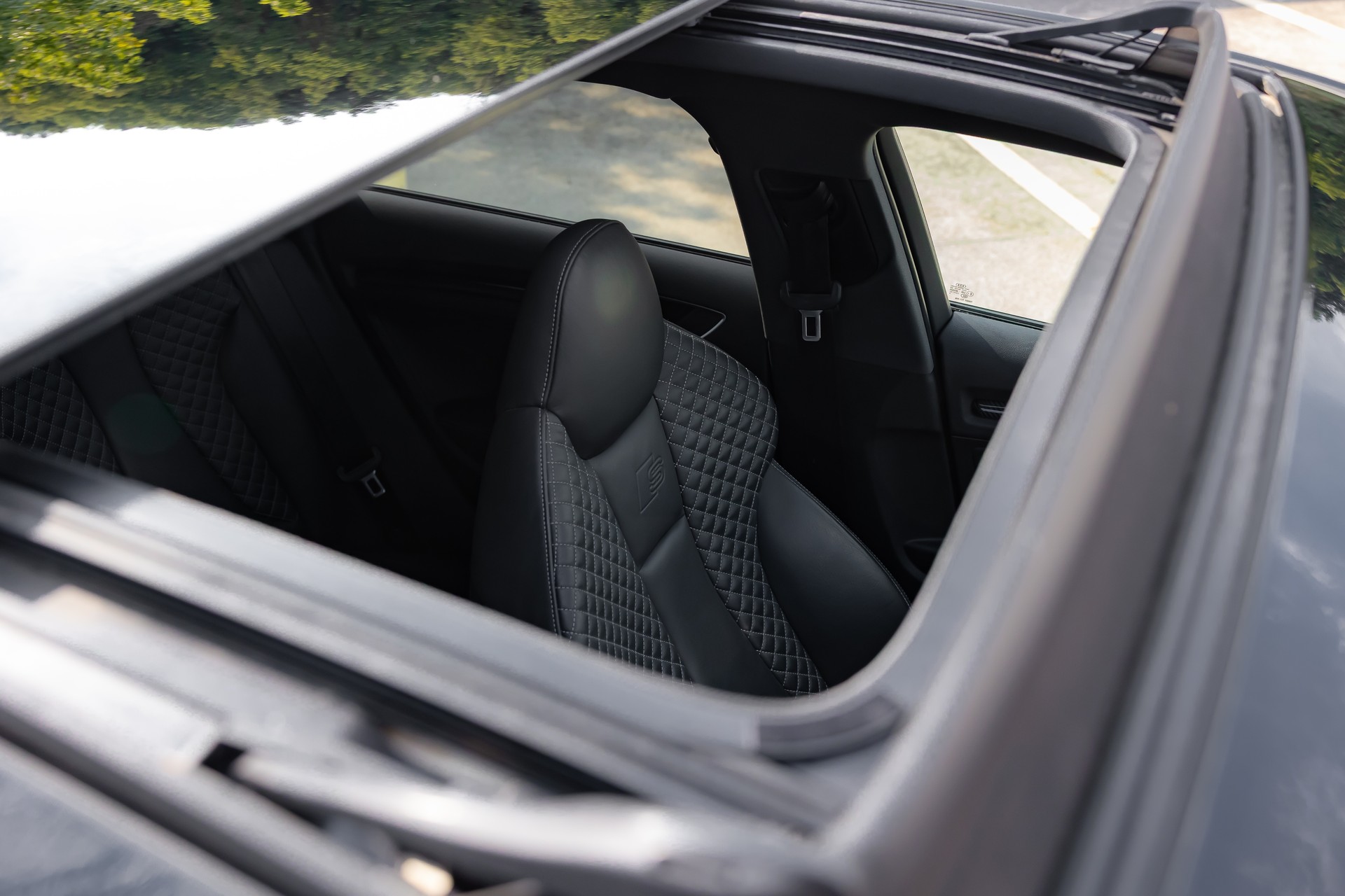 AUDI 2.0 T FSI quattro S-Tronic-image-8