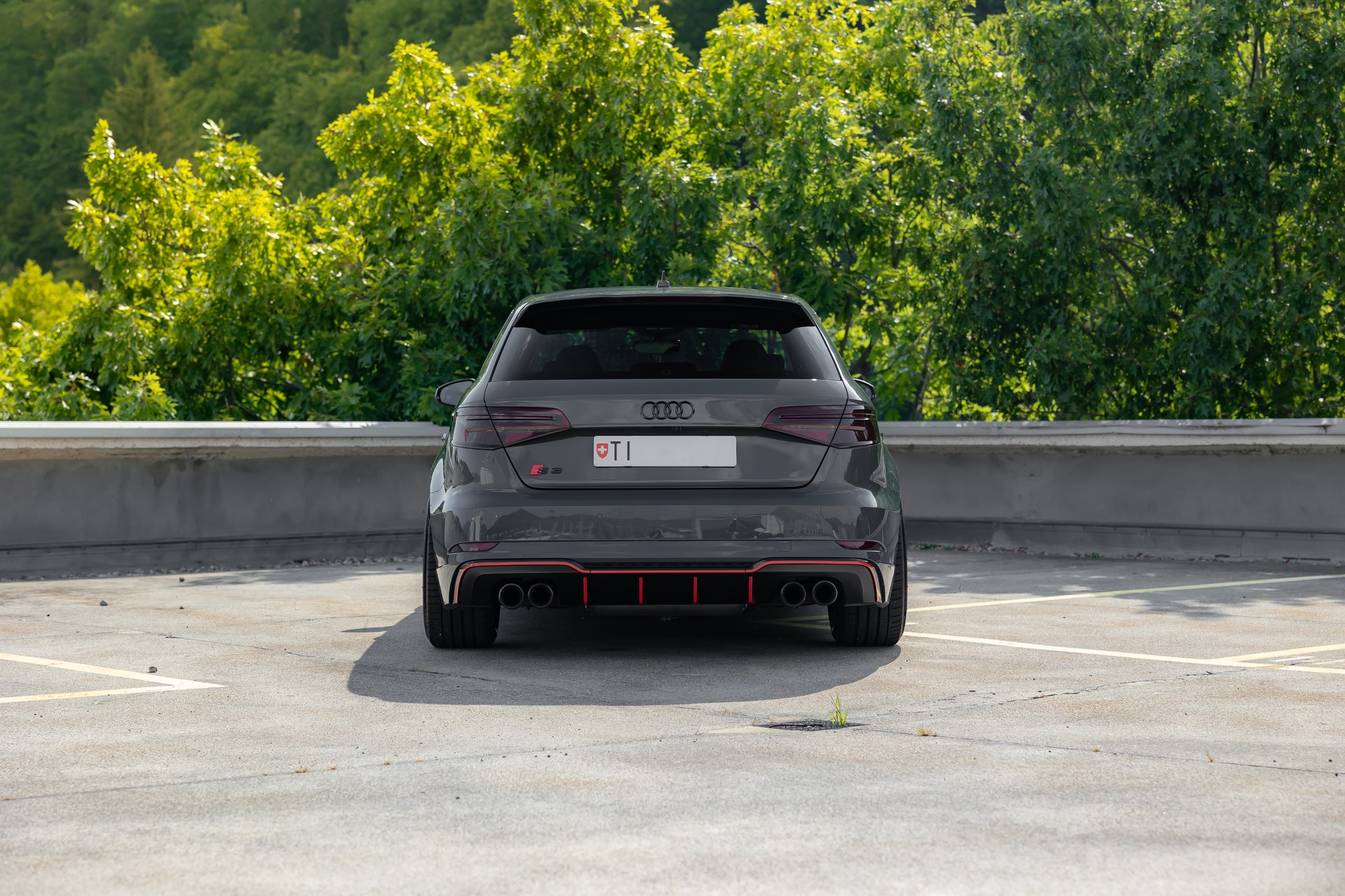 AUDI 2.0 T FSI quattro S-Tronic-image-3