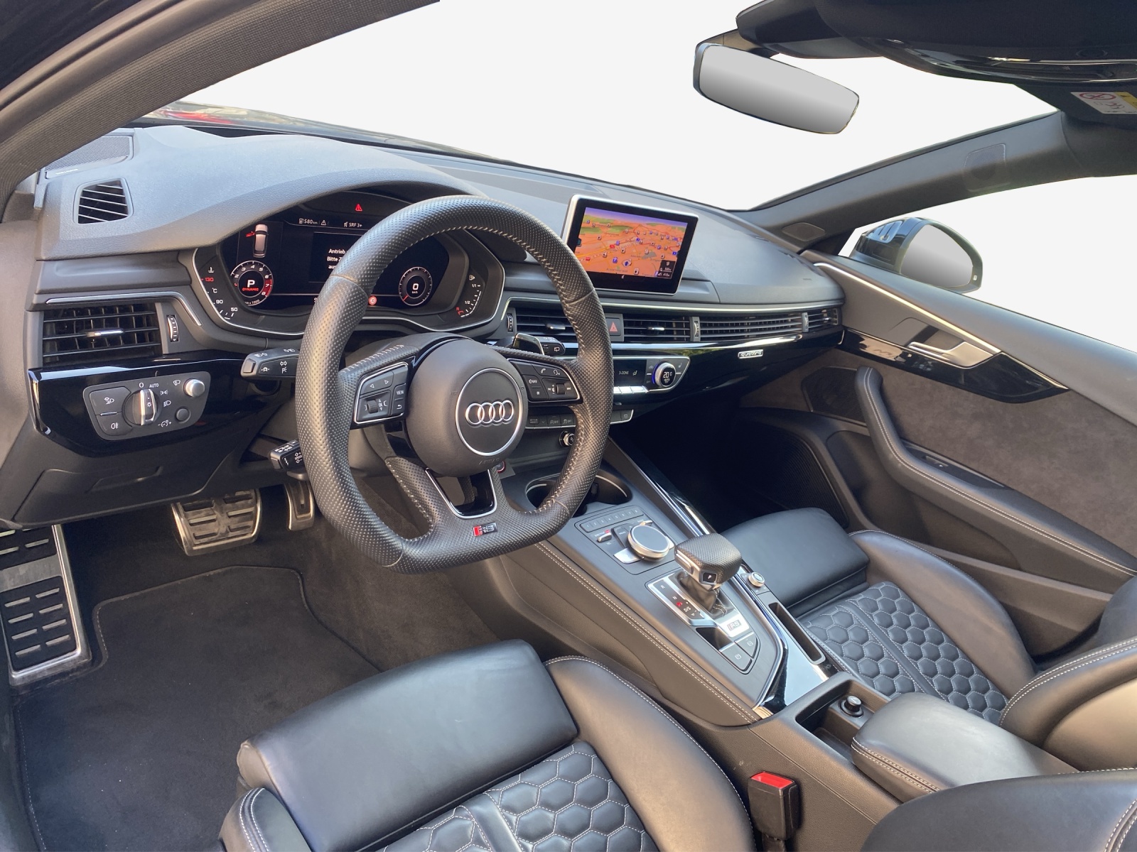 AUDI RS4 Avant 2.9 TFSI quattro tiptronic-image-15