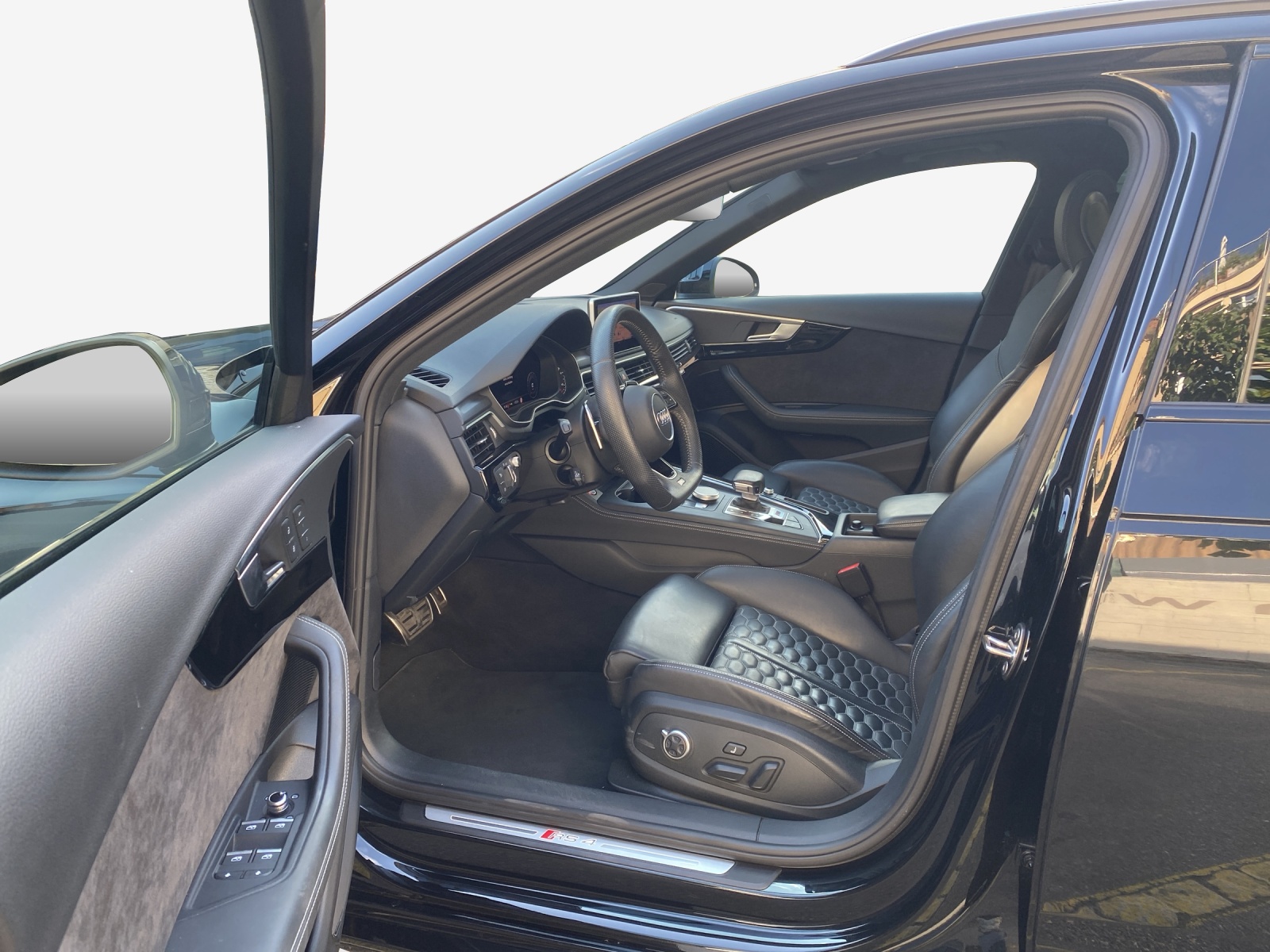 AUDI RS4 Avant 2.9 TFSI quattro tiptronic-image-7